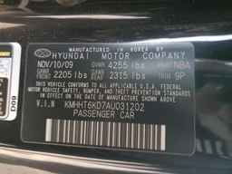 2010 HYUNDAI GENESIS