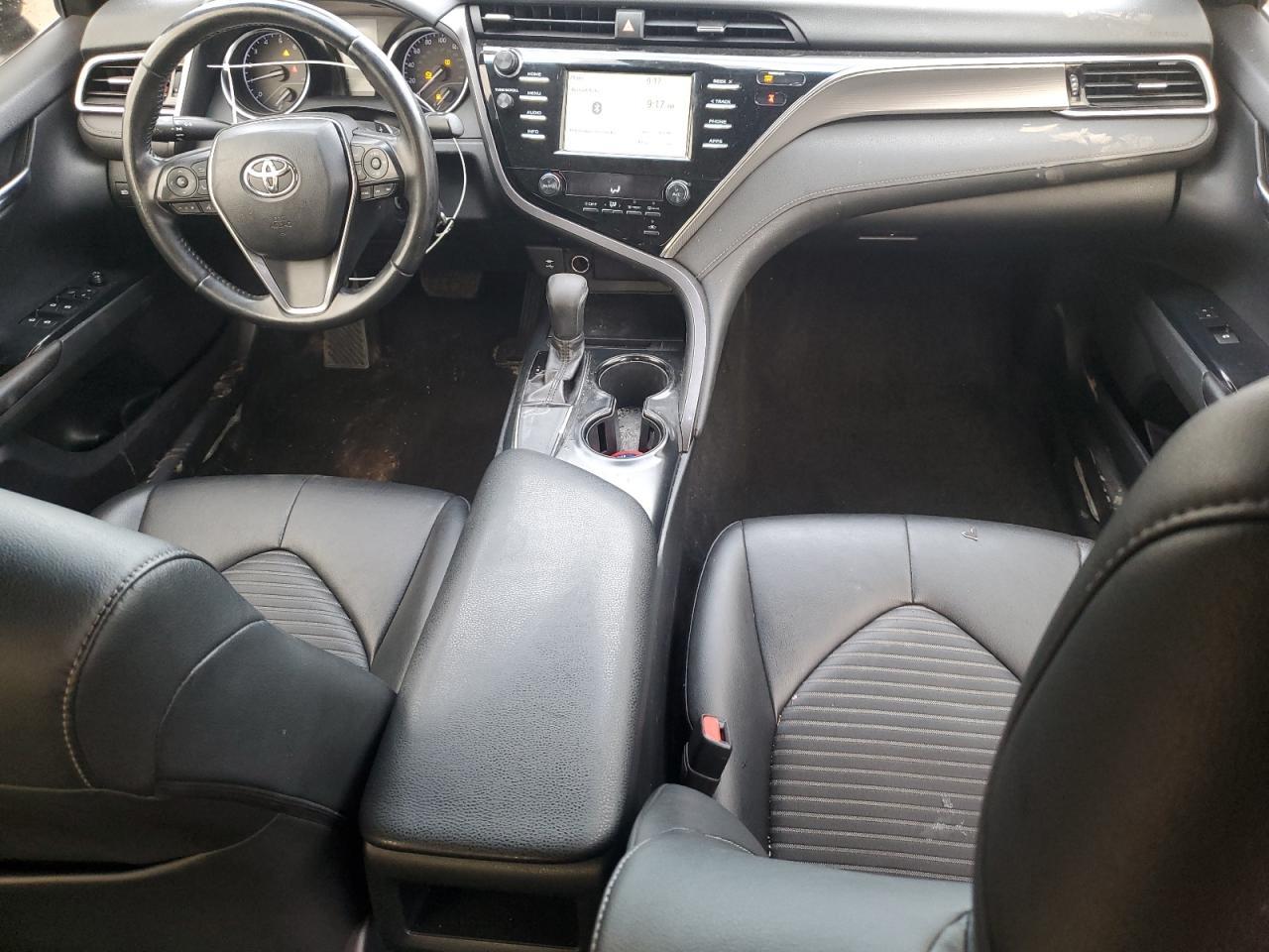 2018 TOYOTA CAMRY