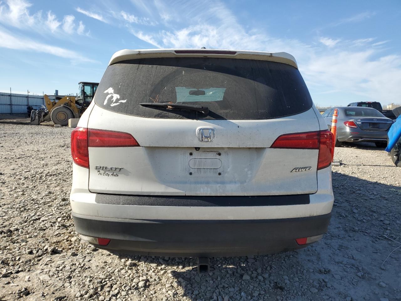 2017 HONDA PILOT