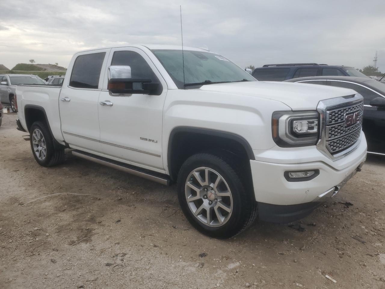 2016 GMC Sierra