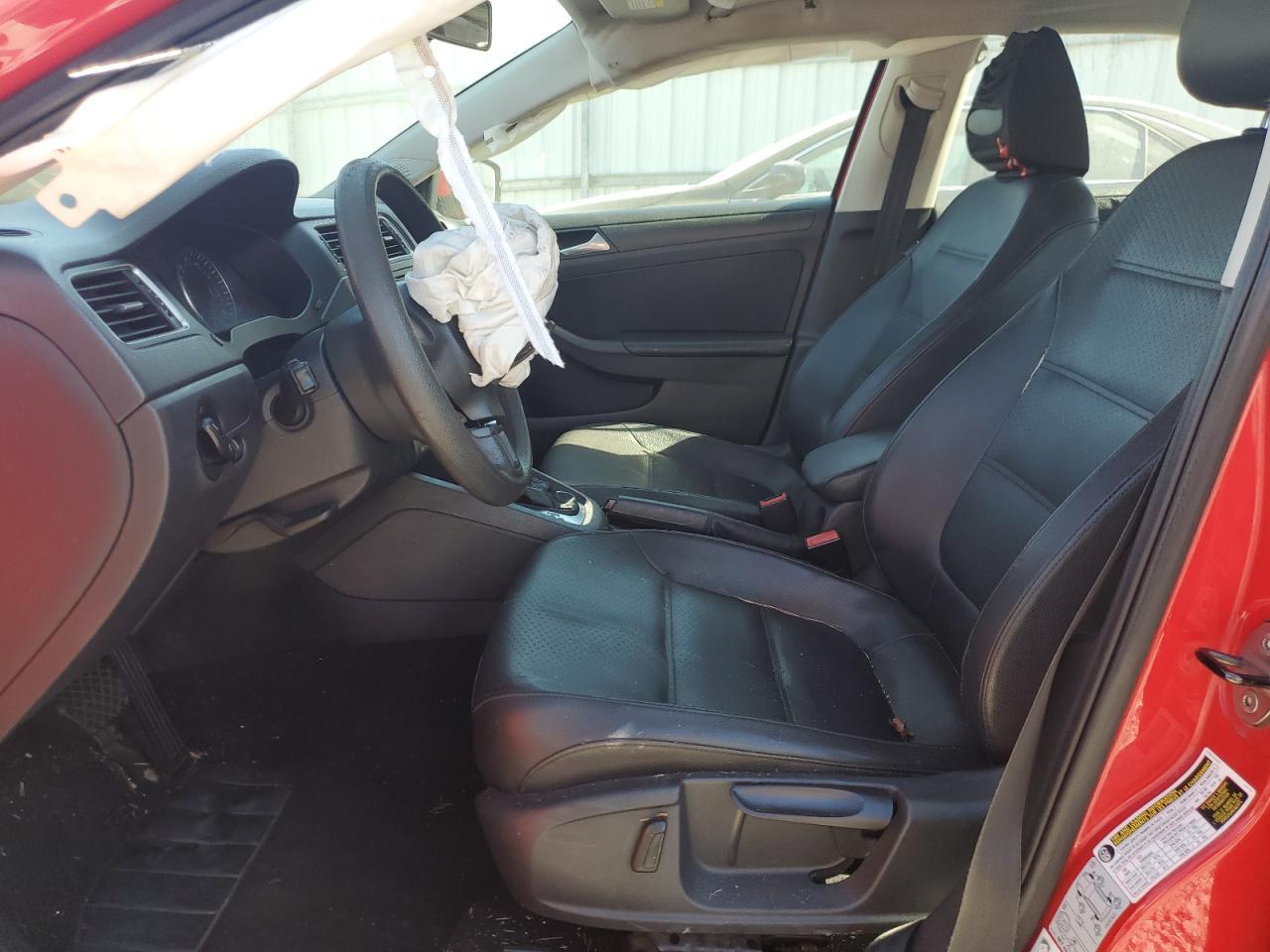 2014 VOLKSWAGEN JETTA