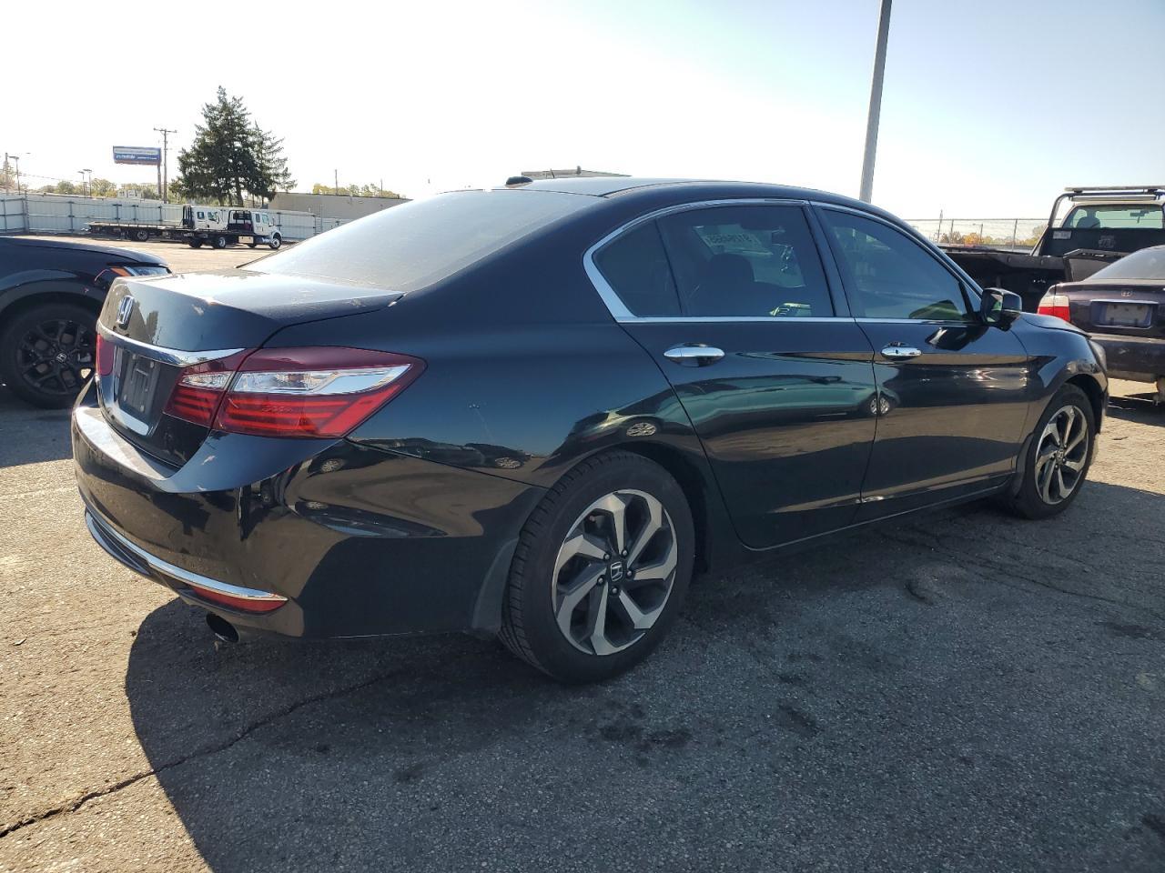 2016 HONDA ACCORD