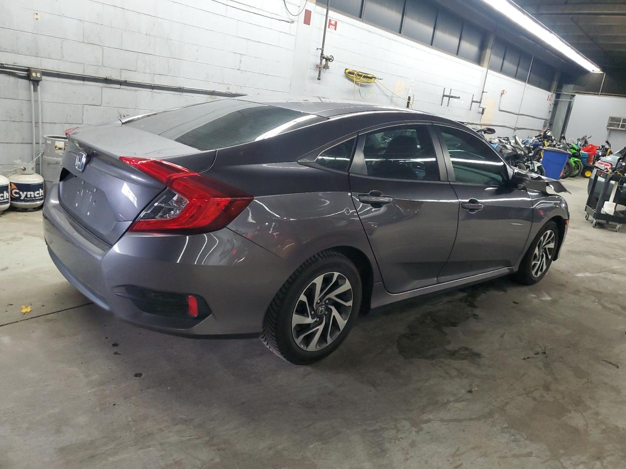 2016 HONDA CIVIC