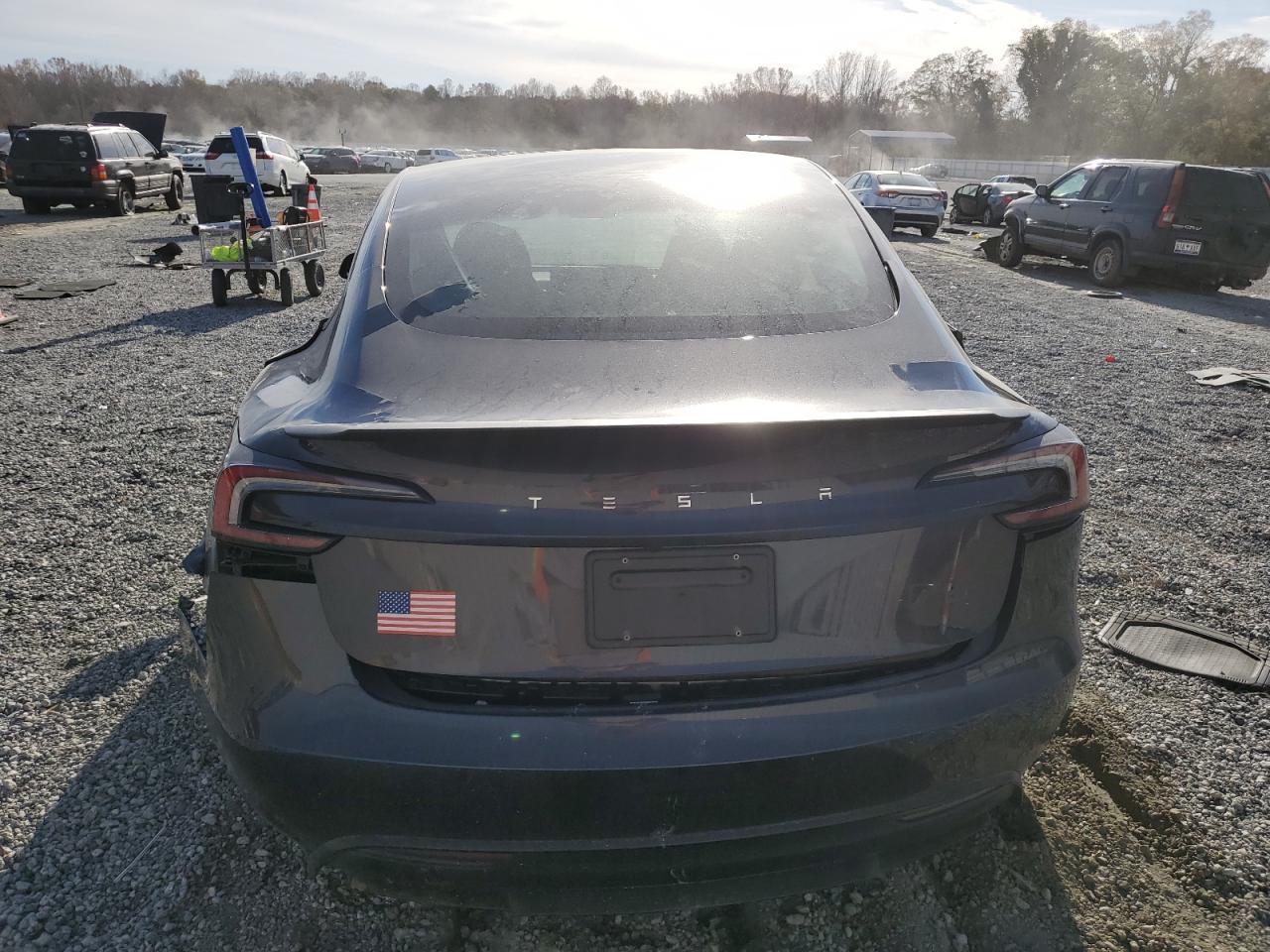 2024 TESLA MODEL 3