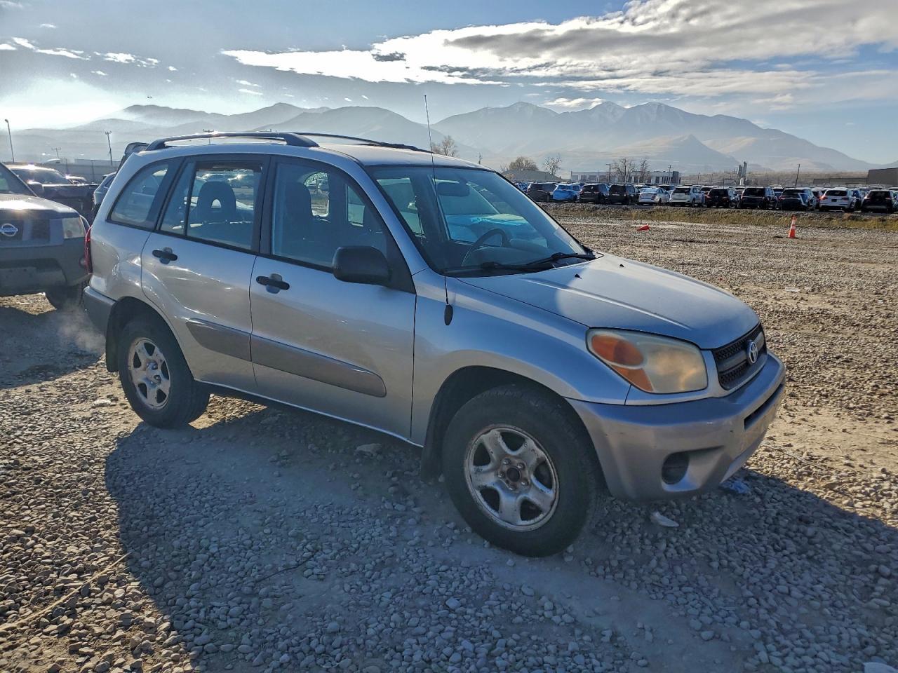 2004 TOYOTA RAV4