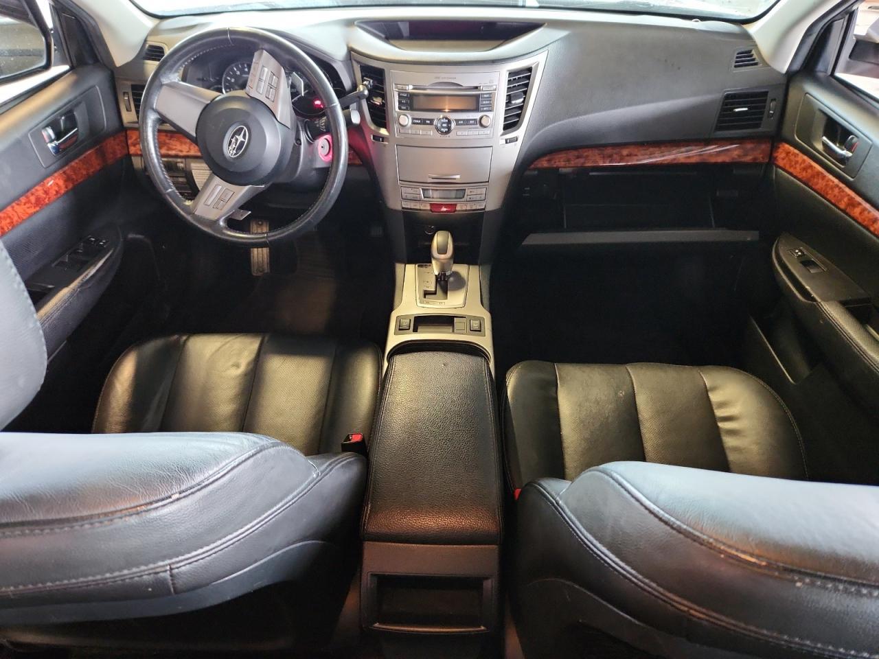 2011 SUBARU Legacy