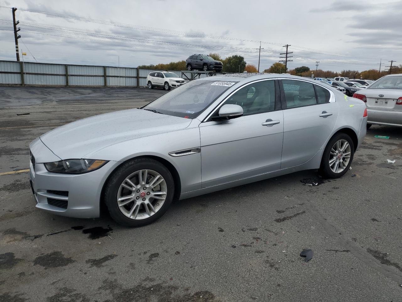 2017 JAGUAR XE