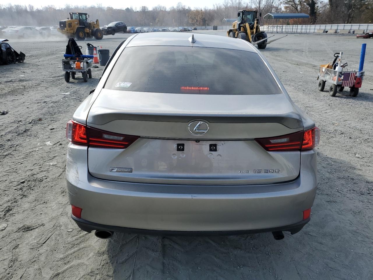 2016 LEXUS IS 300