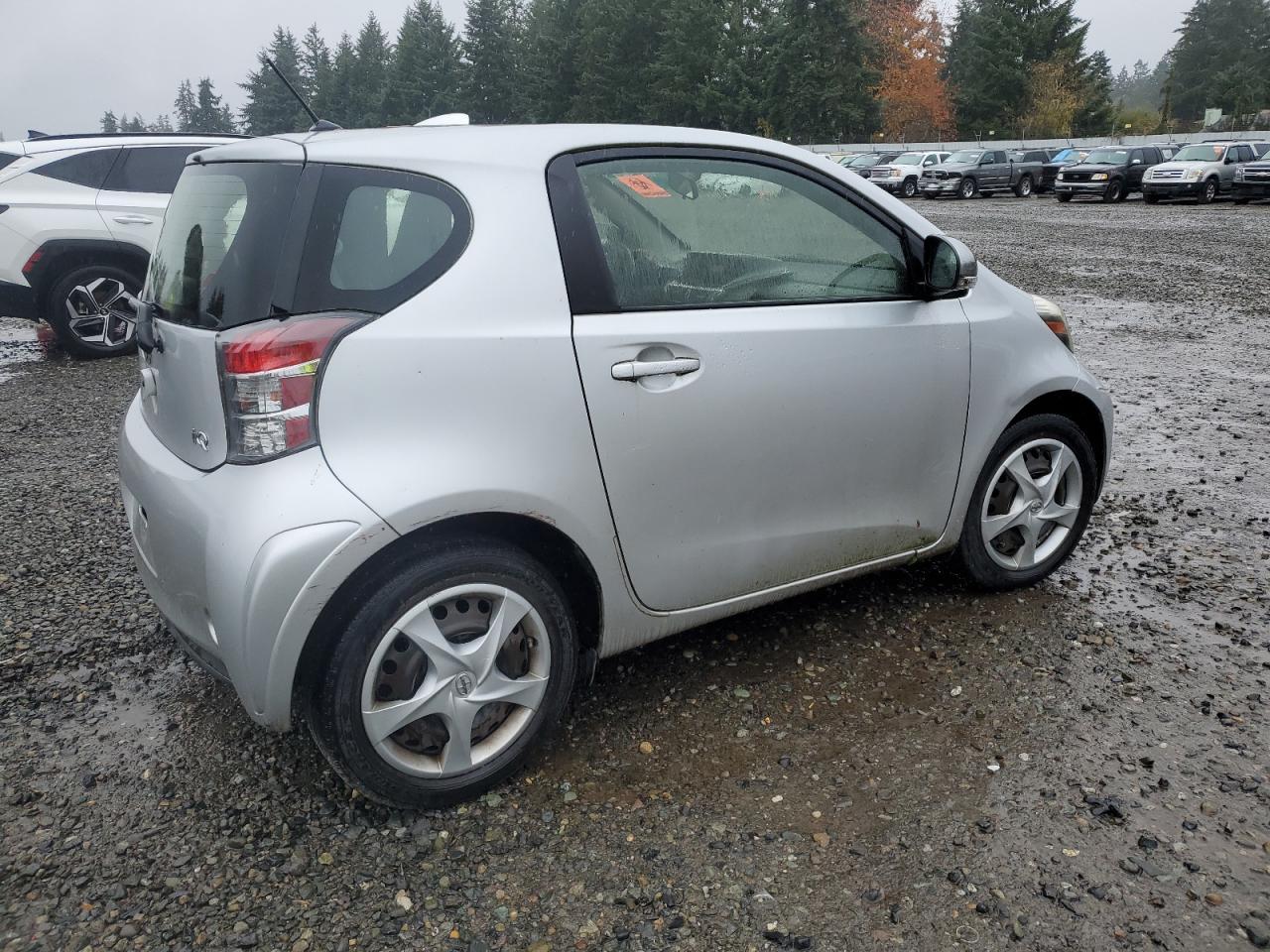 2012 TOYOTA SCION