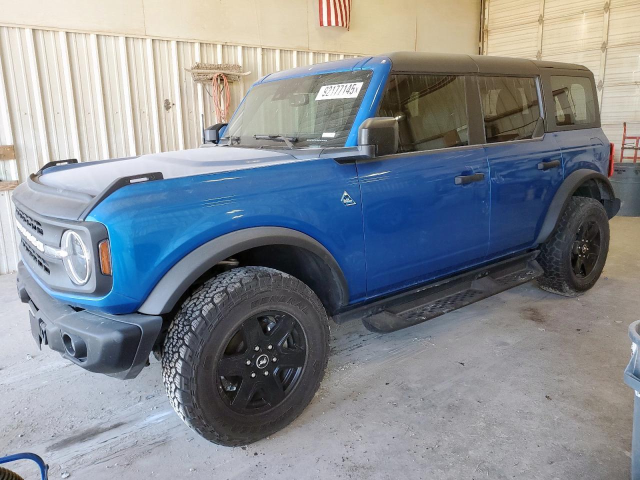 2024 FORD Bronco