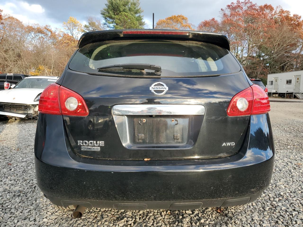 2015 NISSAN ROGUE