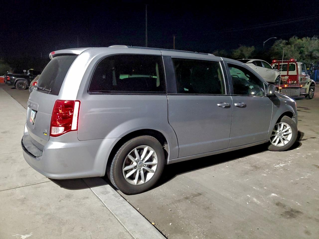 2018 DODGE Grand Cara