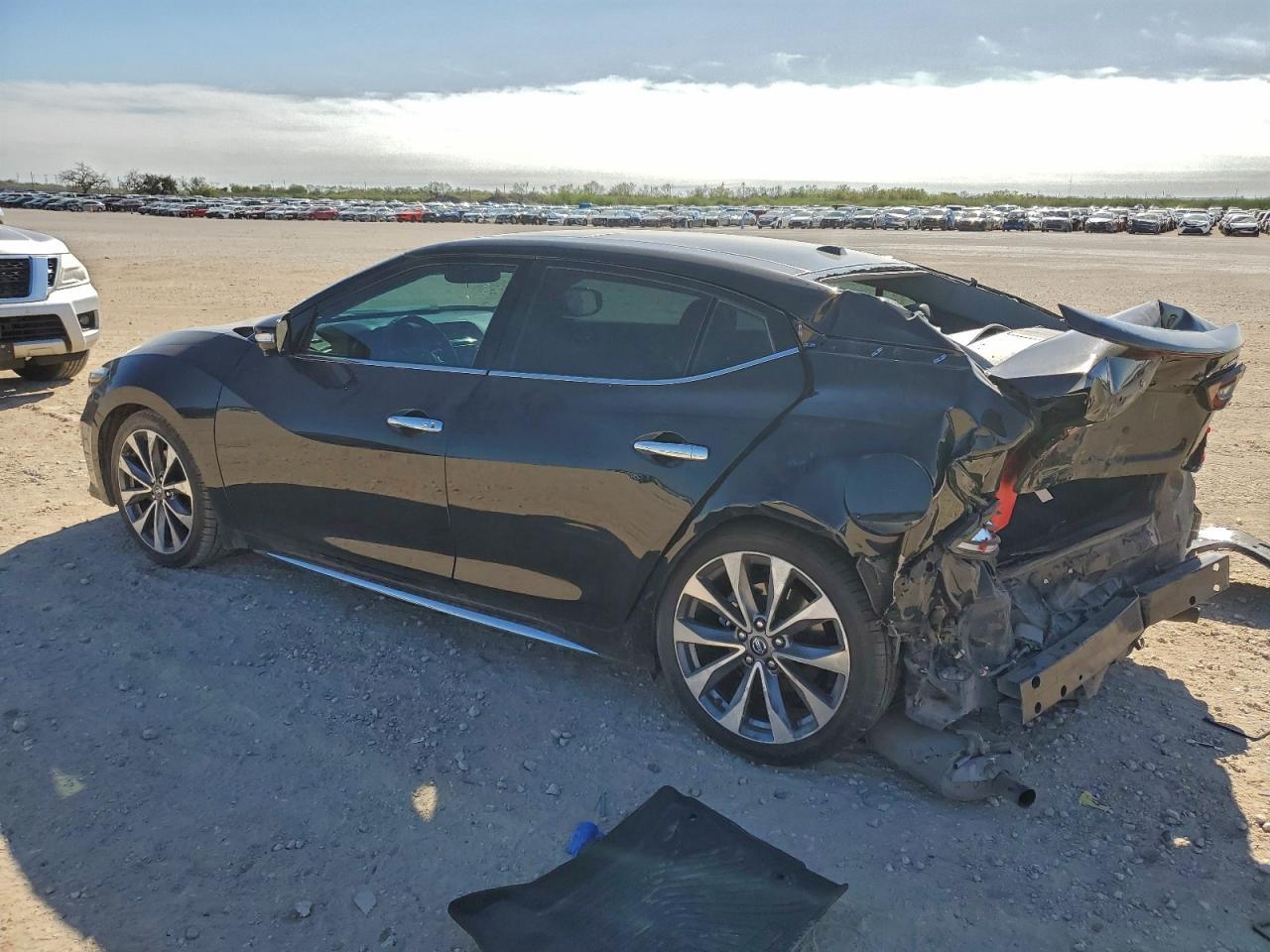 2021 NISSAN Maxima