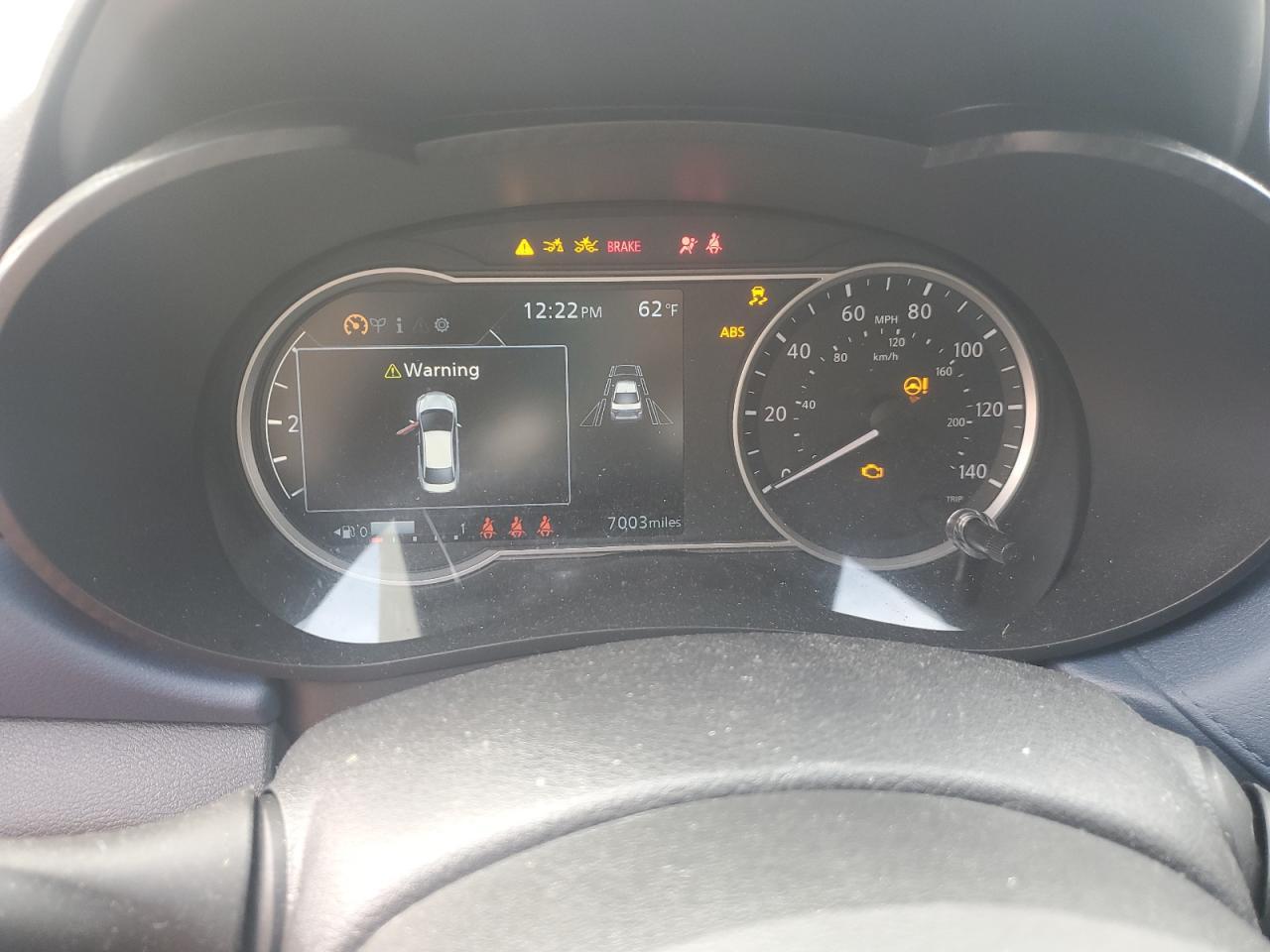 2025 NISSAN VERSA