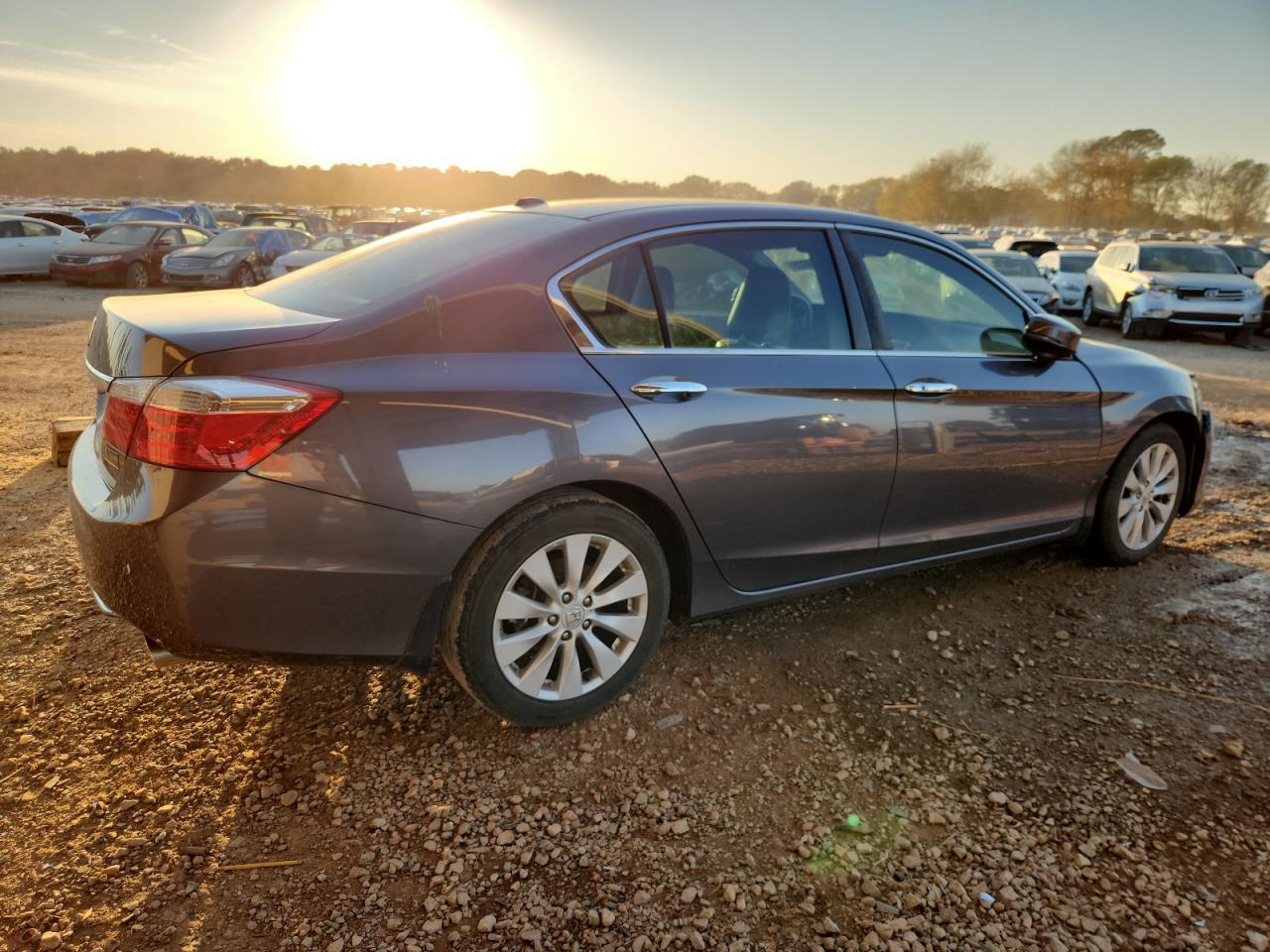 2015 HONDA ACCORD