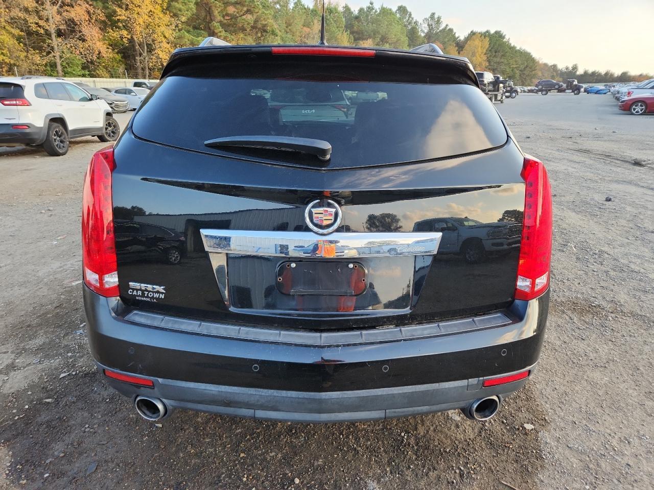 2010 CADILLAC SRX