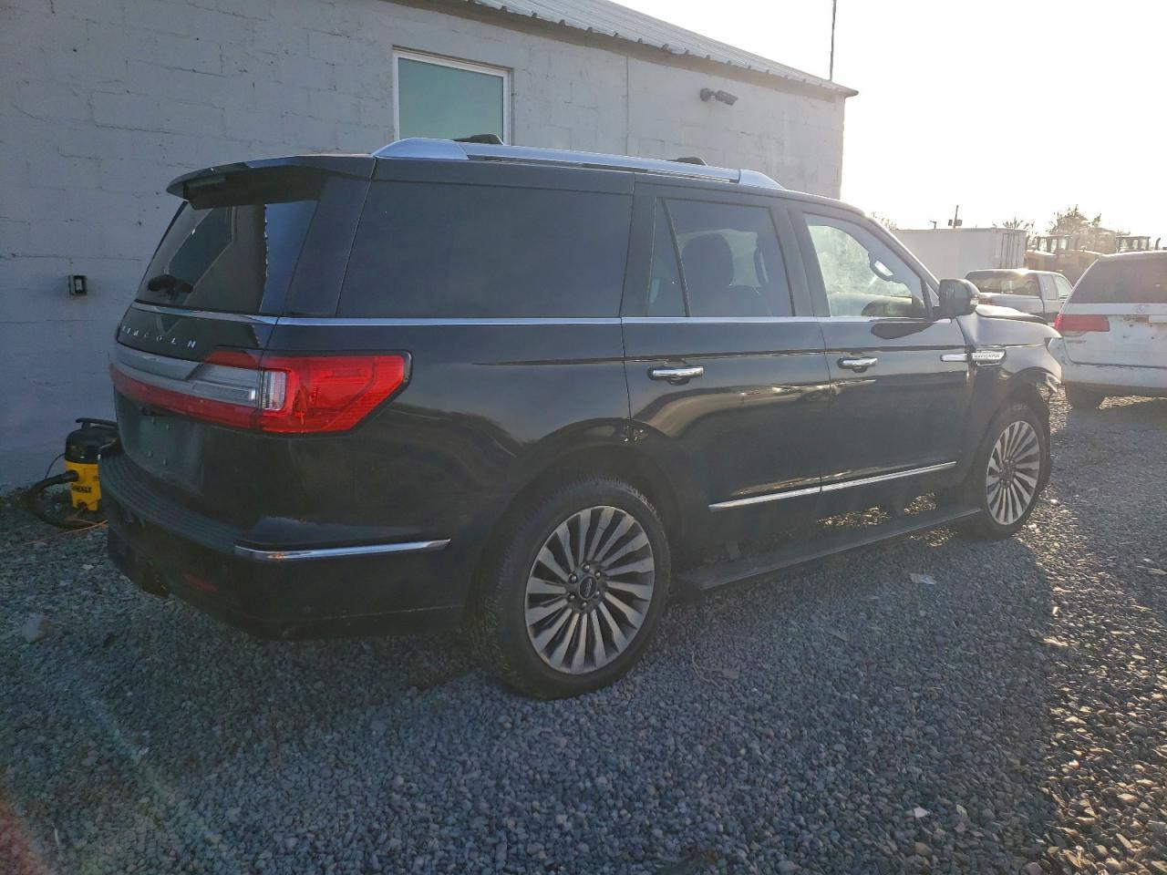 2018 LINCOLN Navigator