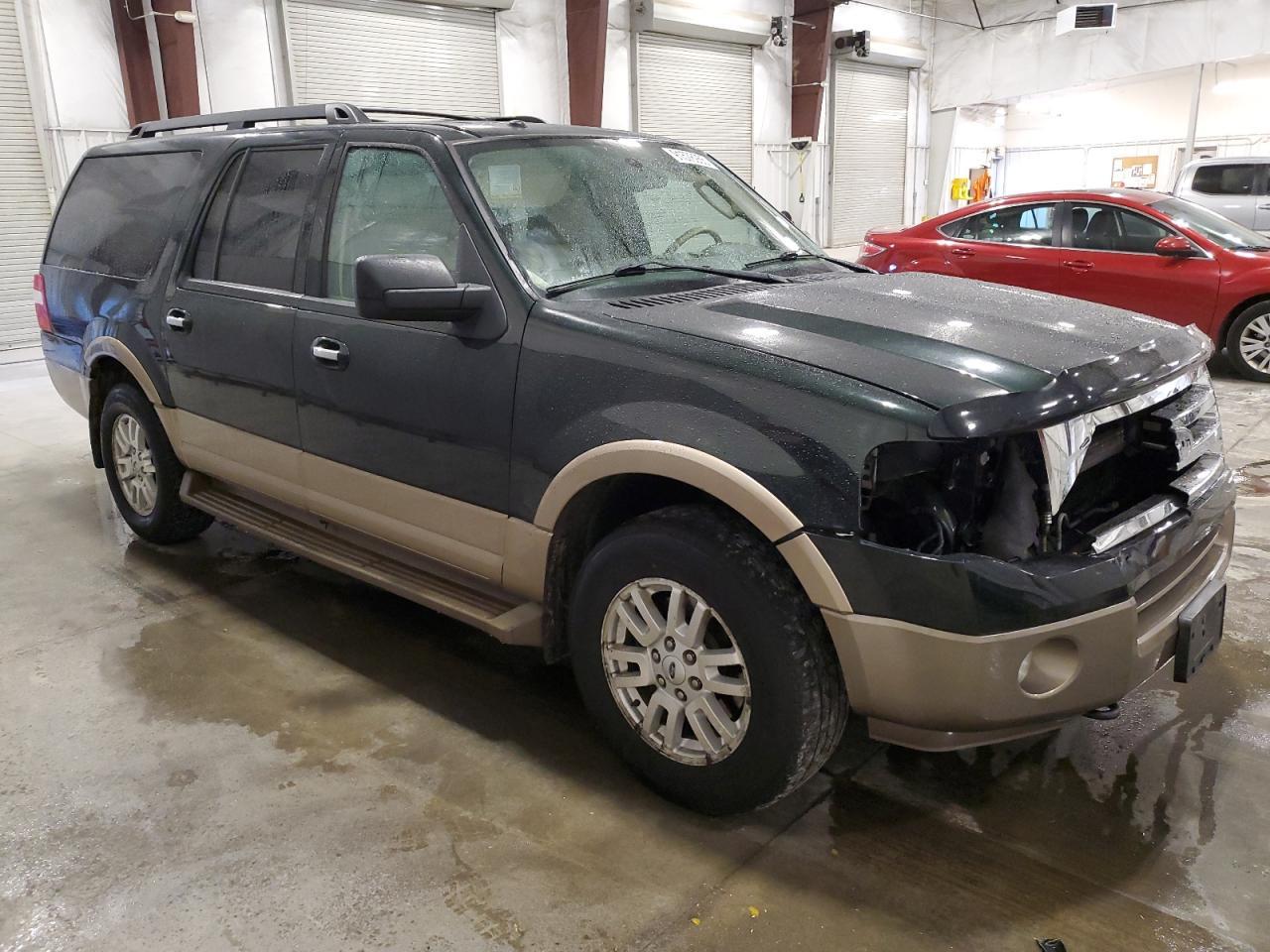 2013 FORD Expedition