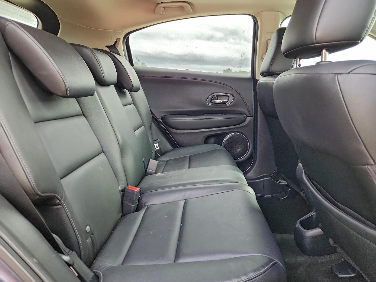 2017 HONDA HR-V