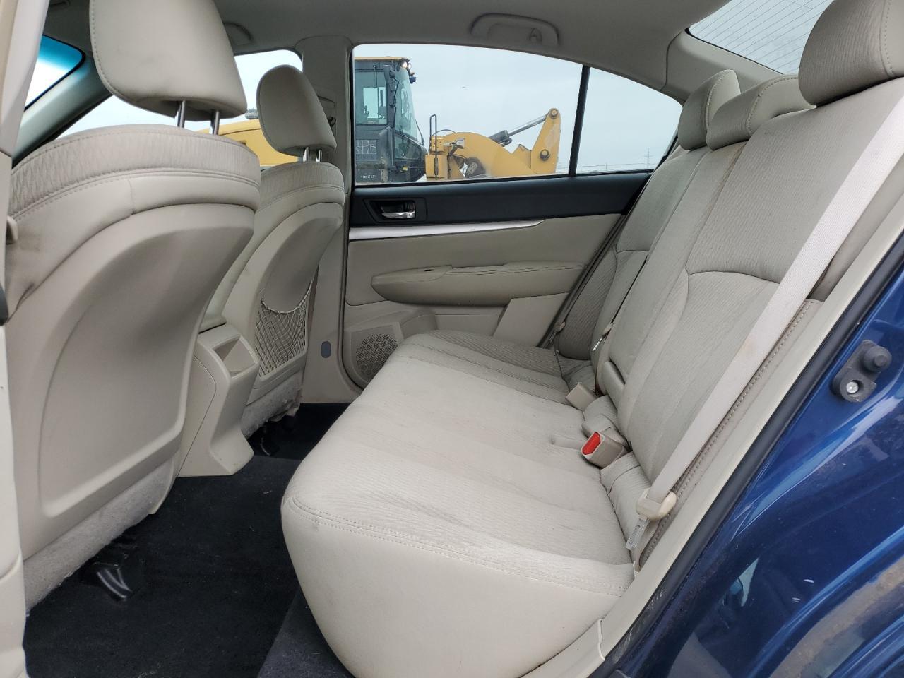 2011 SUBARU Legacy