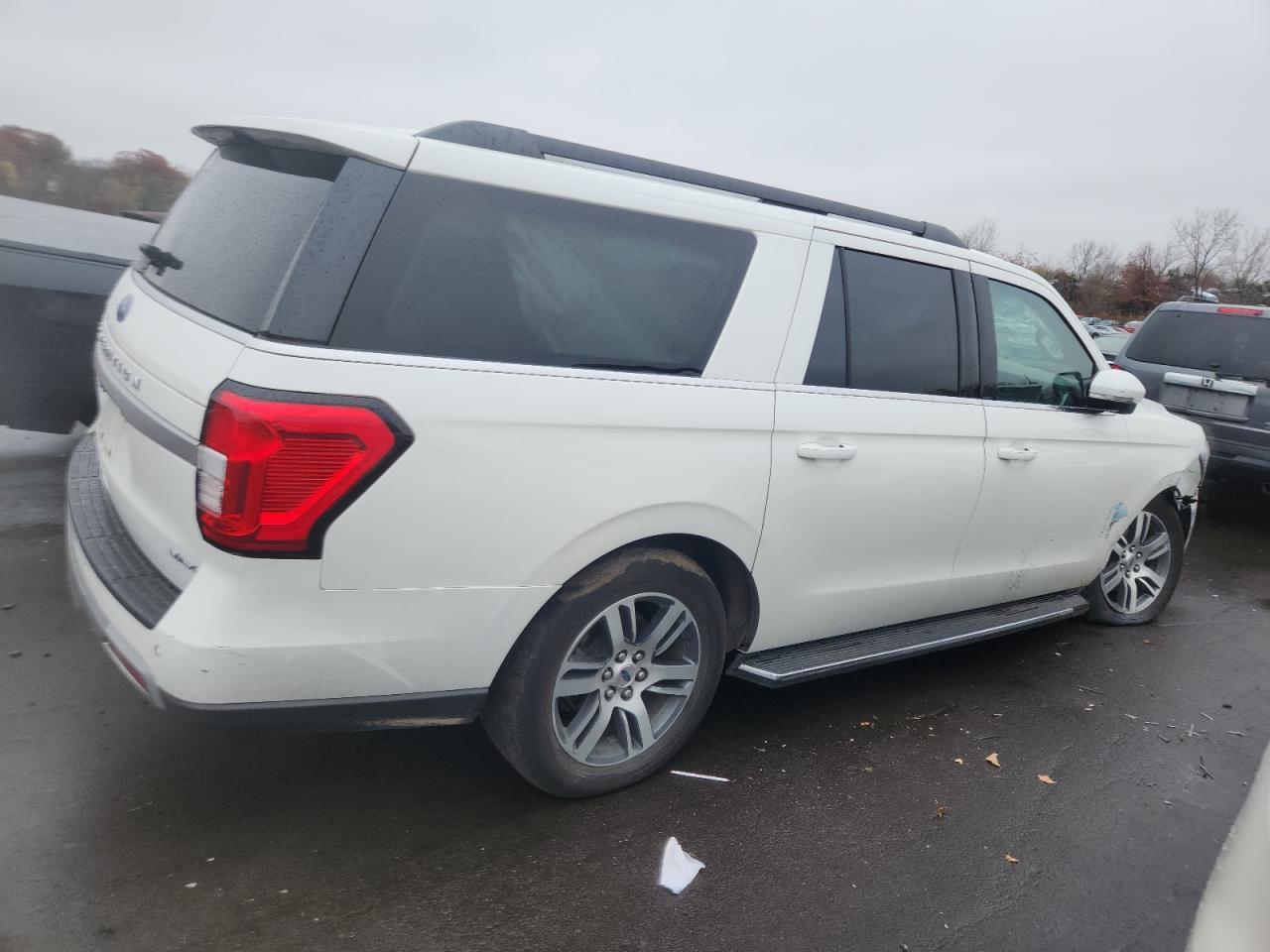 2022 FORD Expedition