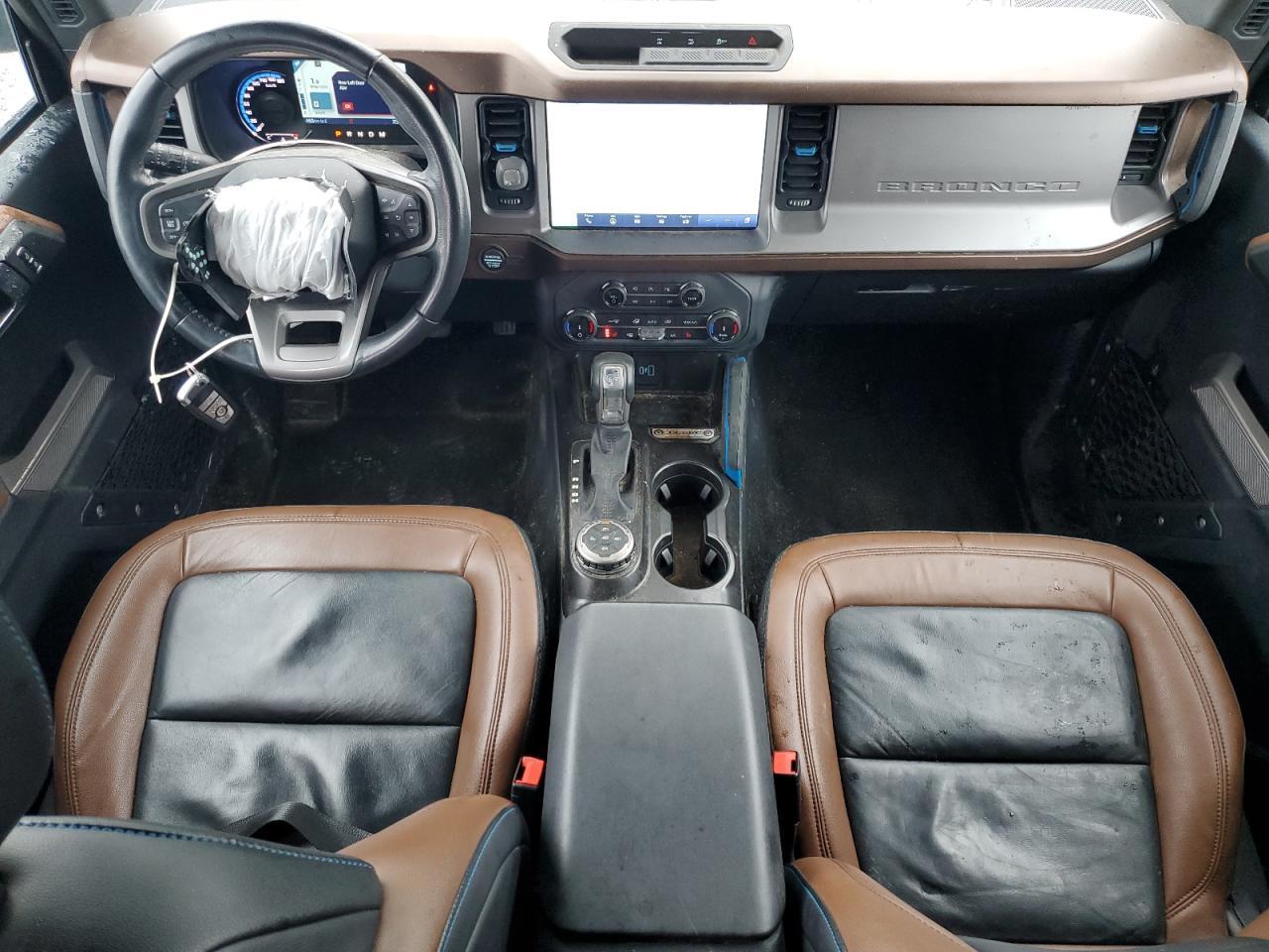 2022 FORD Bronco