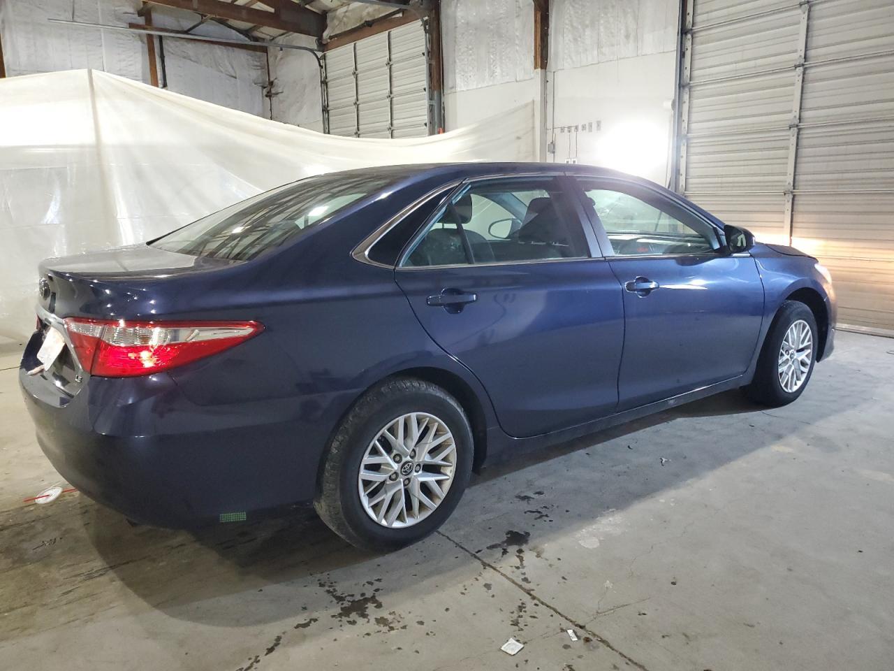 2017 TOYOTA CAMRY