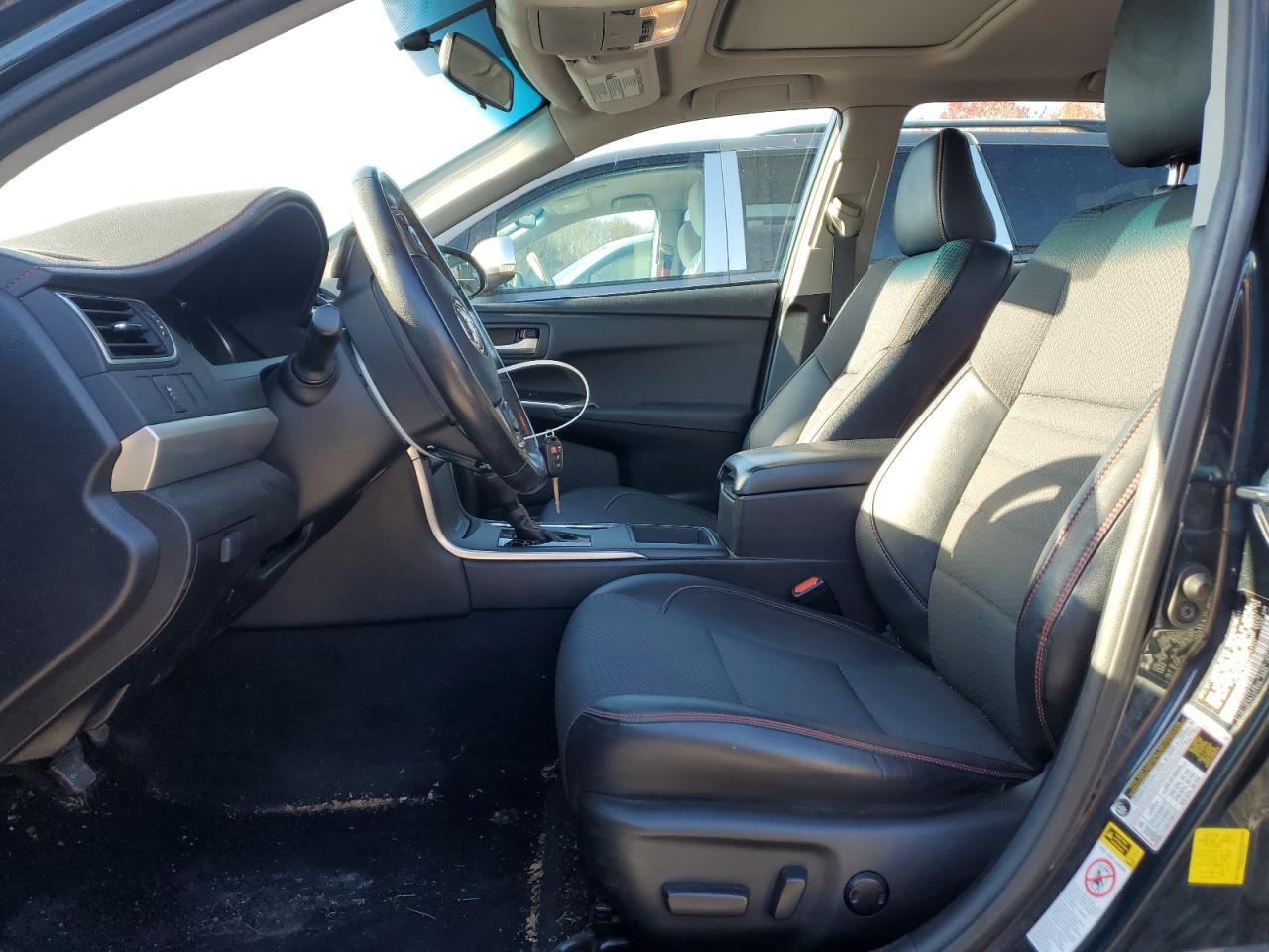 2017 TOYOTA CAMRY