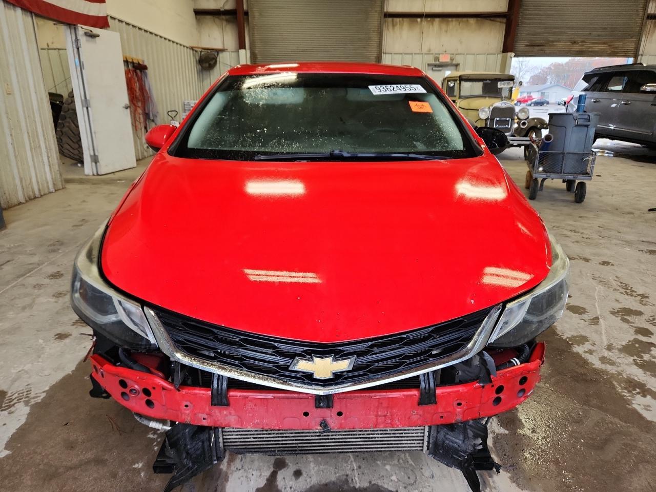 2018 CHEVROLET CRUZE