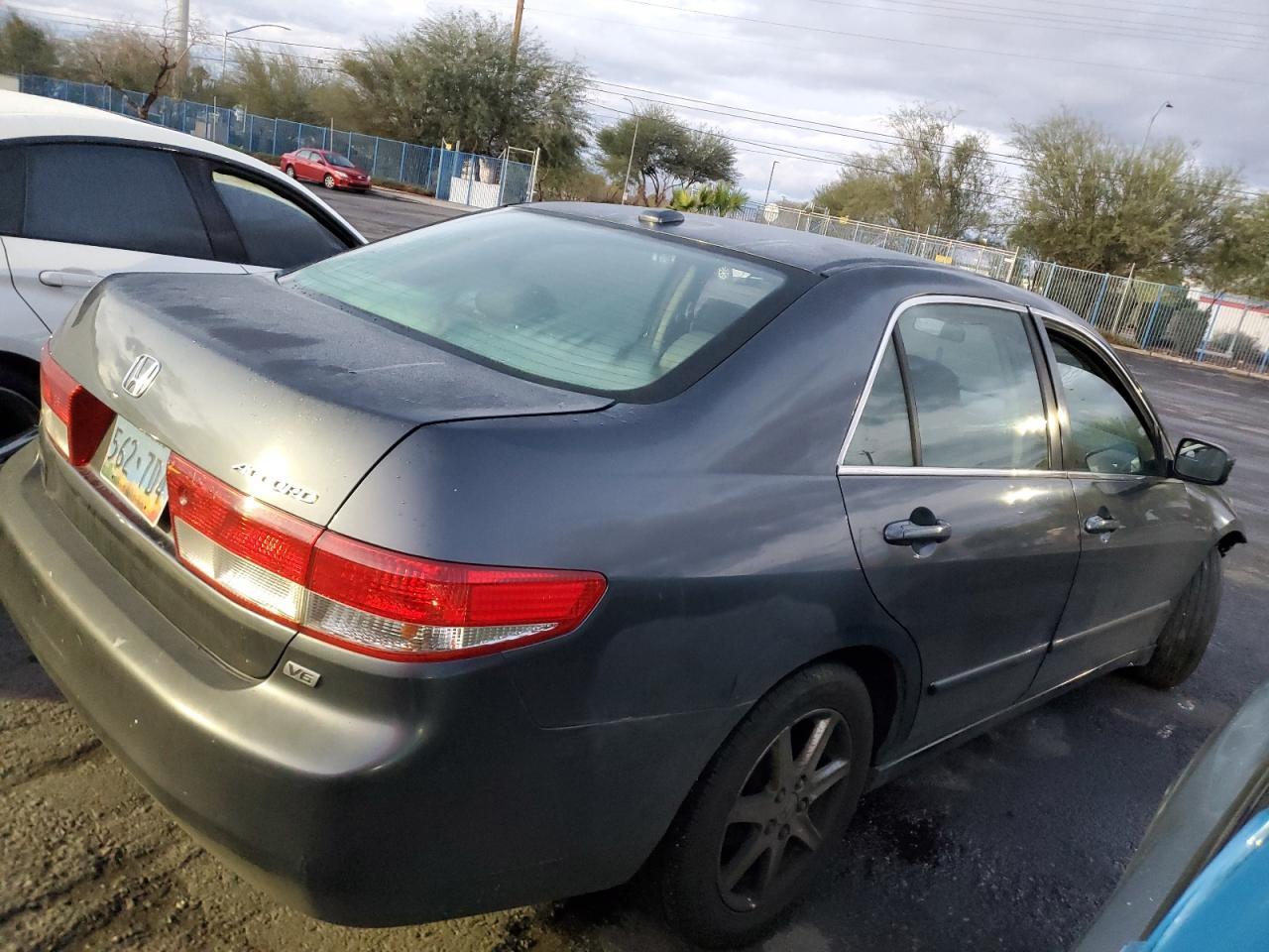 2004 HONDA ACCORD