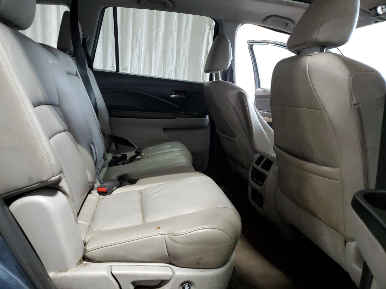2016 HONDA PILOT