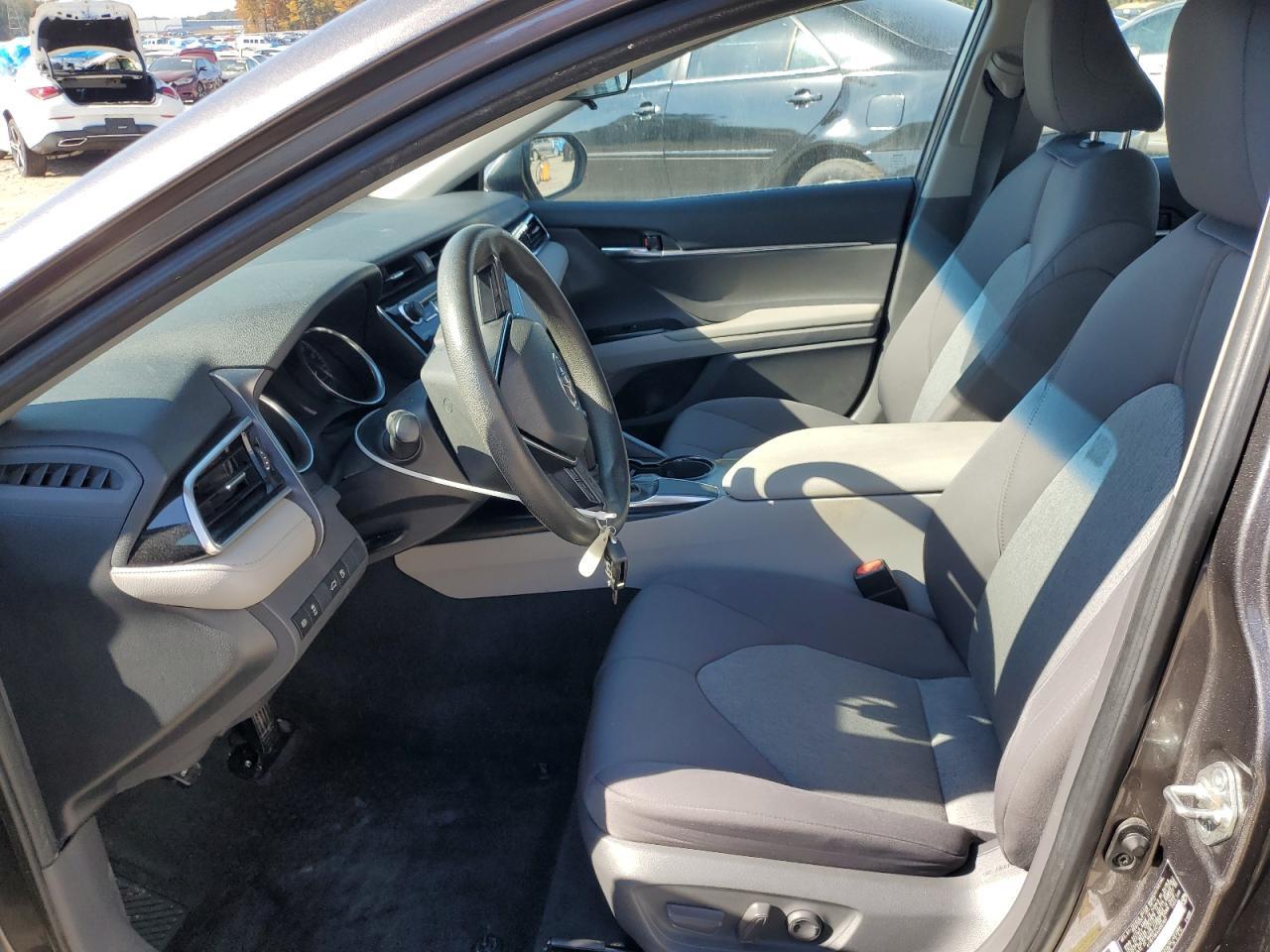 2018 TOYOTA CAMRY