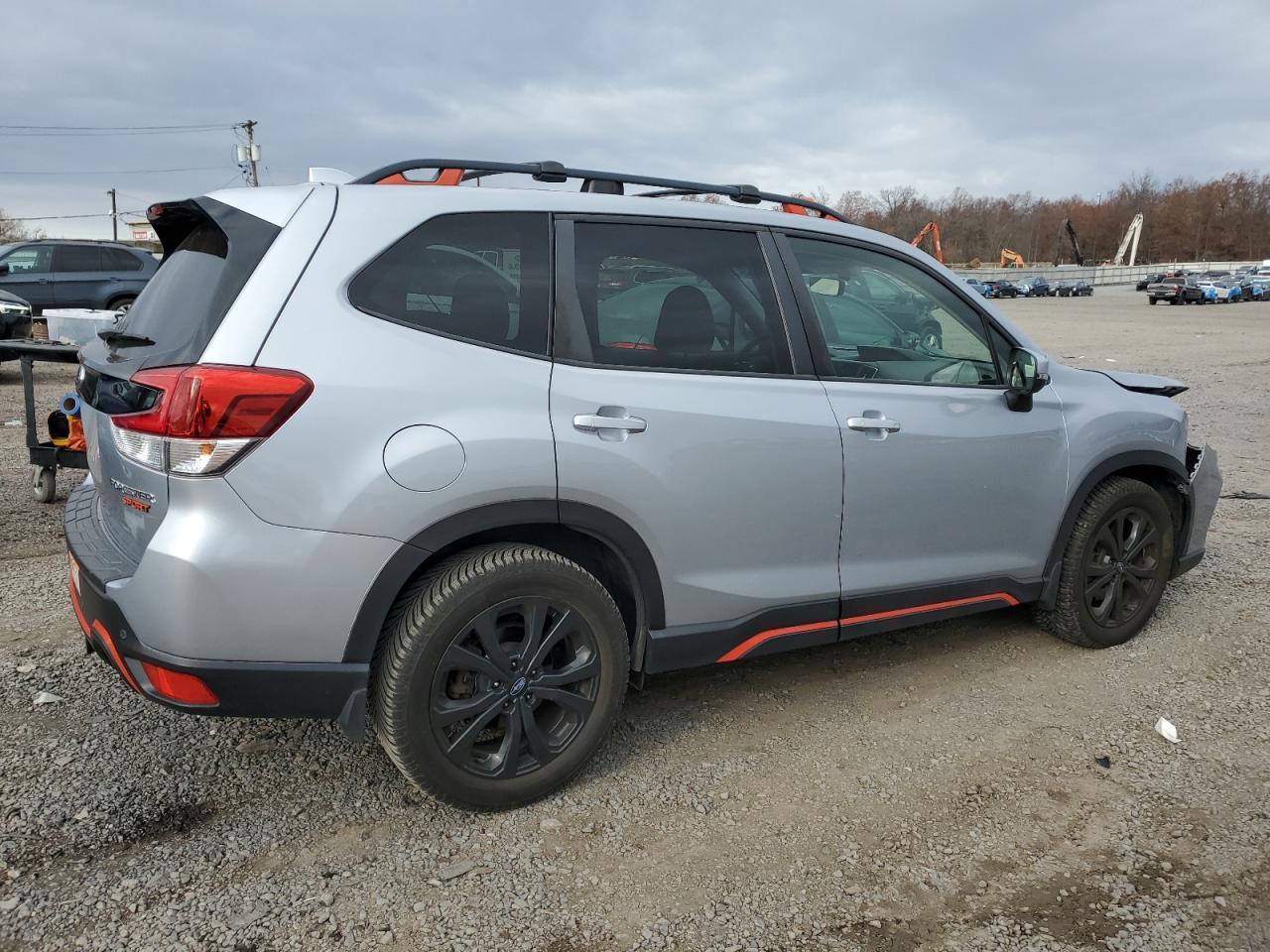2020 SUBARU FORESTER