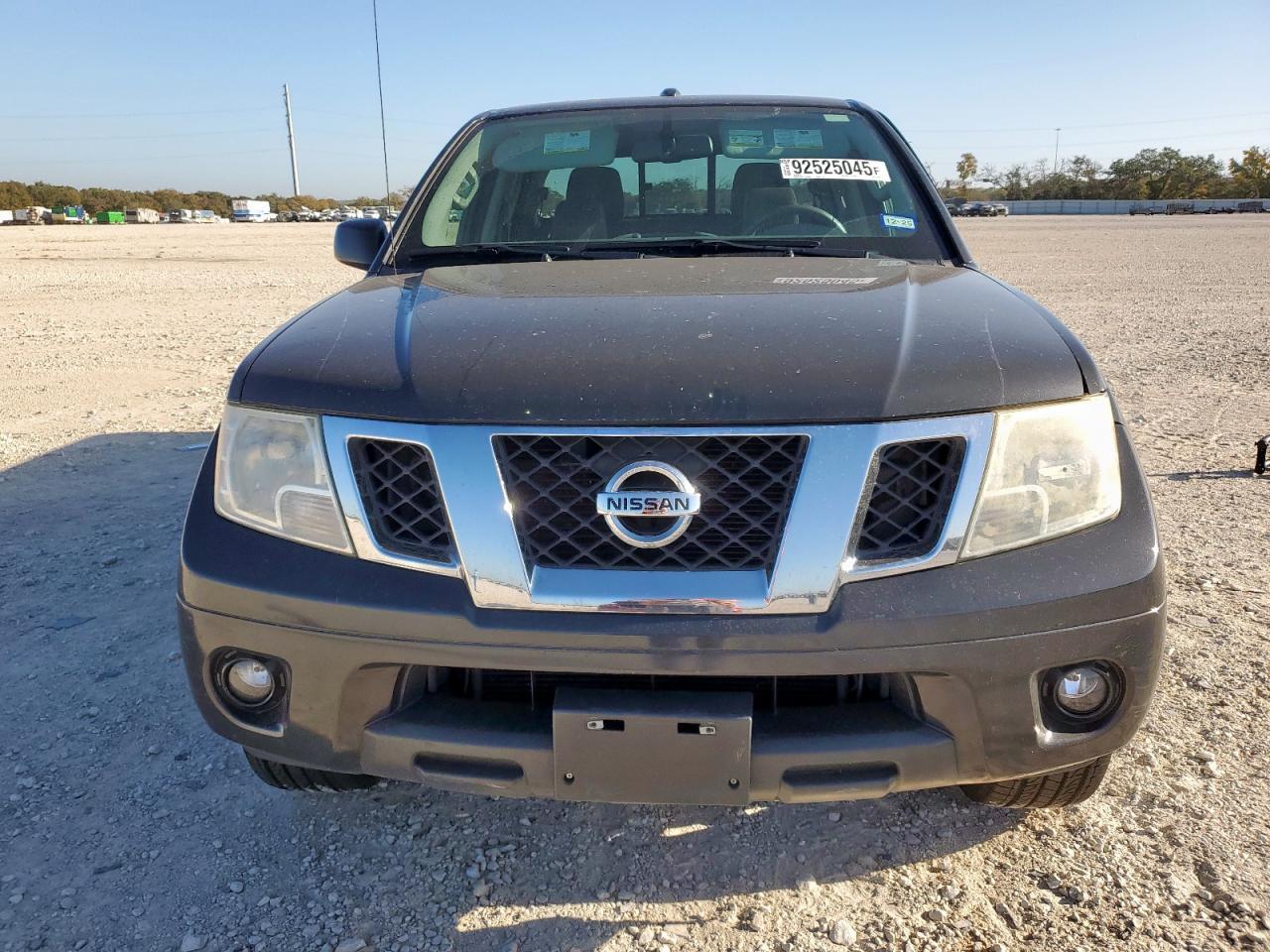2014 NISSAN Frontier