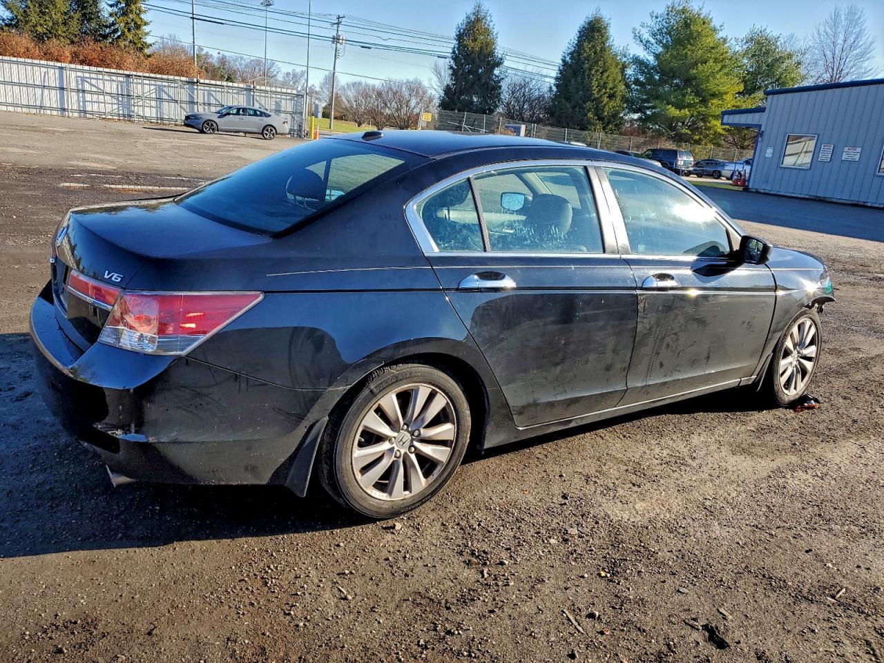 2011 HONDA ACCORD