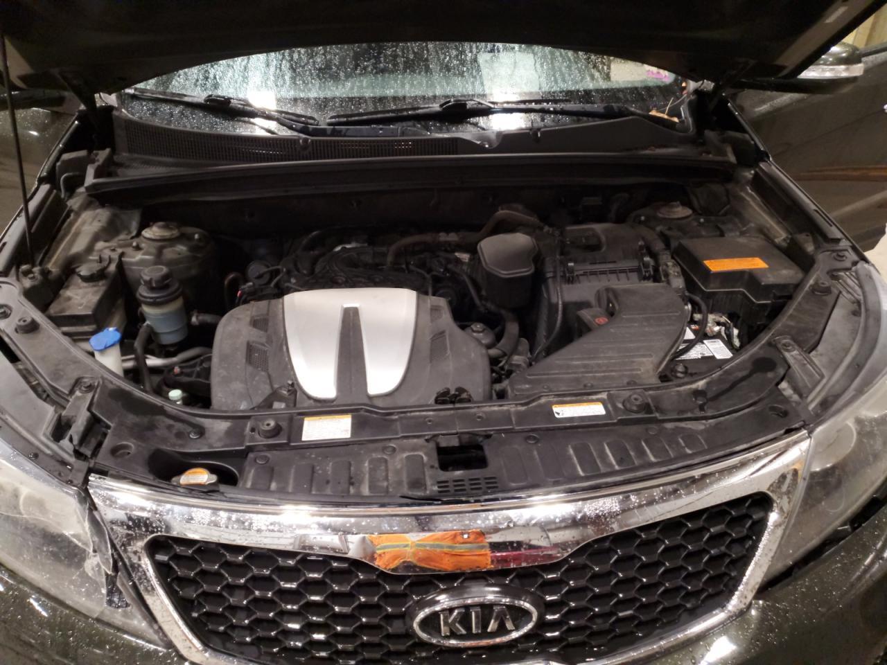 2011 KIA SORENTO