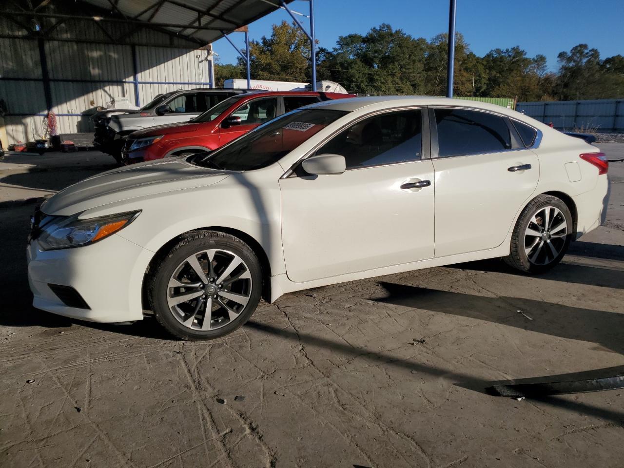 2017 NISSAN ALTIMA