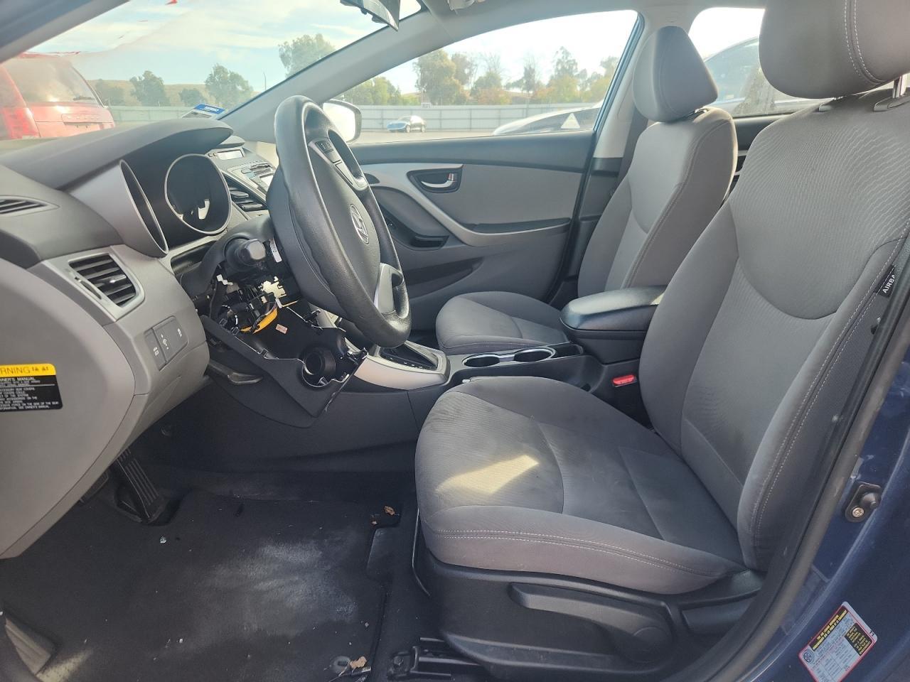 2016 HYUNDAI ELANTRA