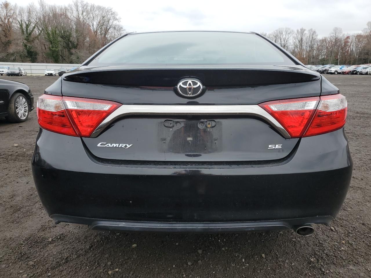 2015 TOYOTA CAMRY