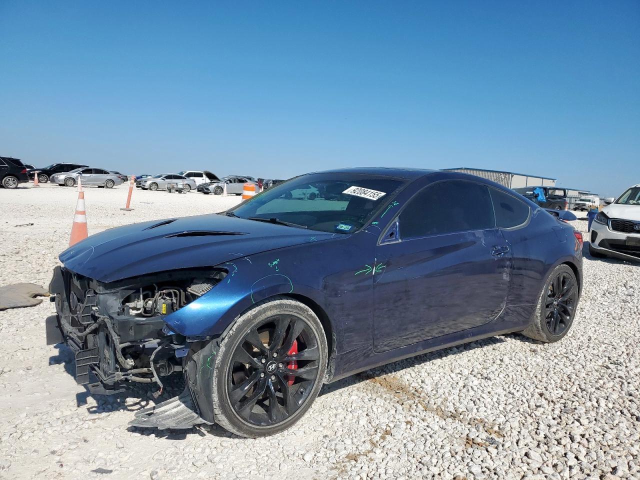 2016 HYUNDAI GENESIS