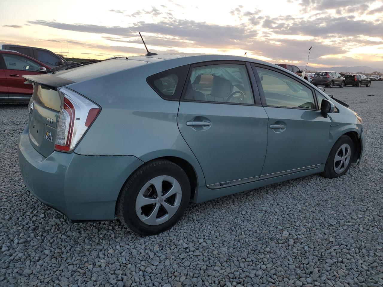 2014 TOYOTA PRIUS