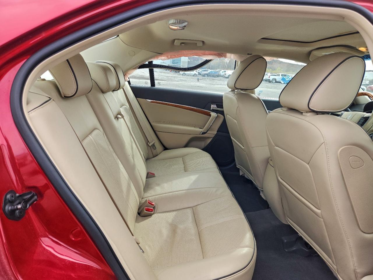 2010 LINCOLN MKZ