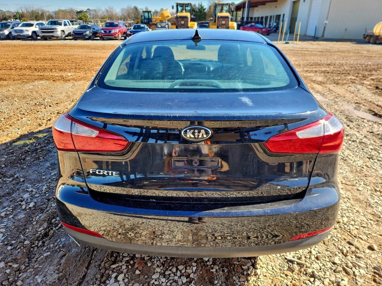2016 KIA FORTE