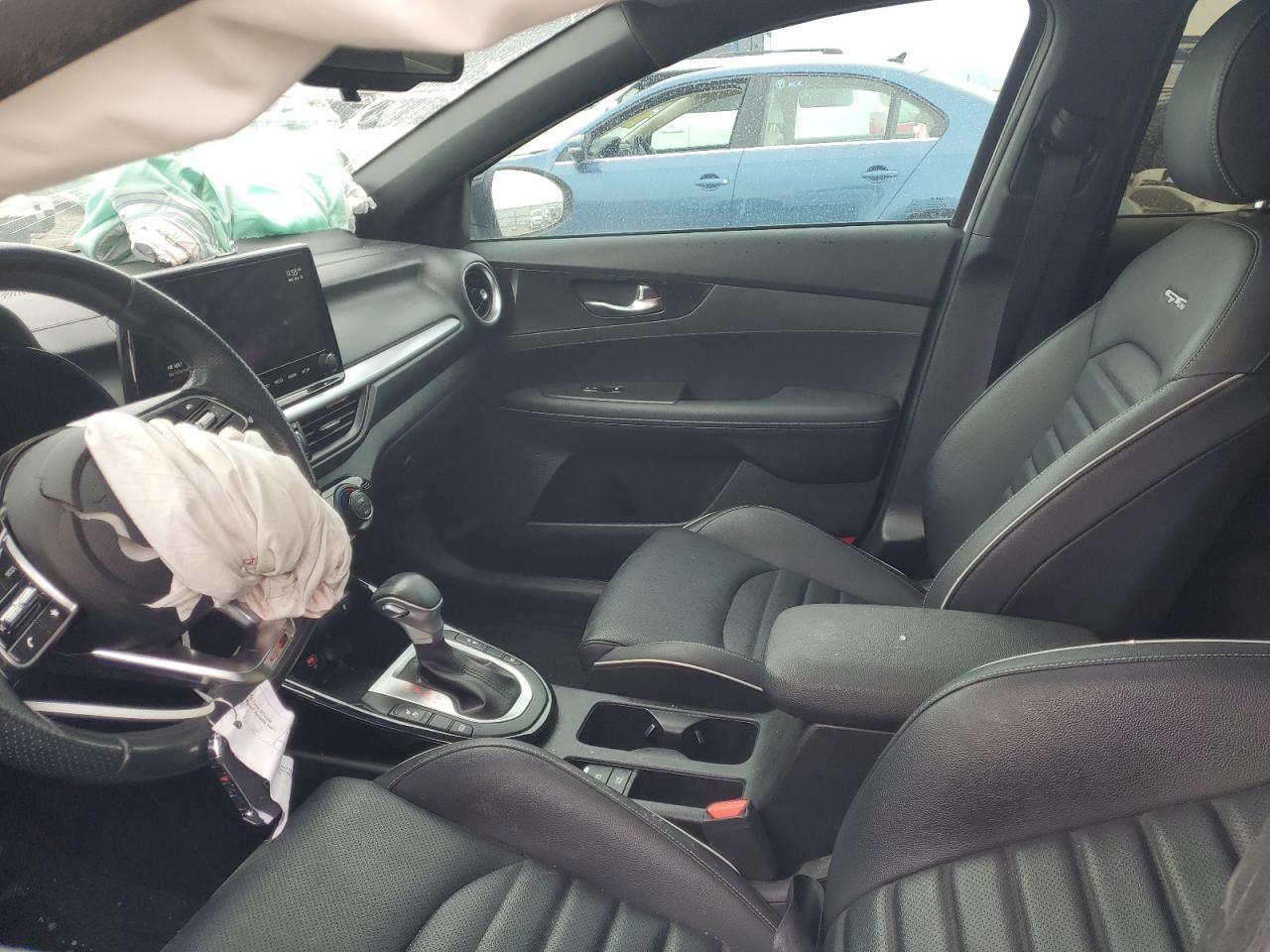 2022 KIA FORTE