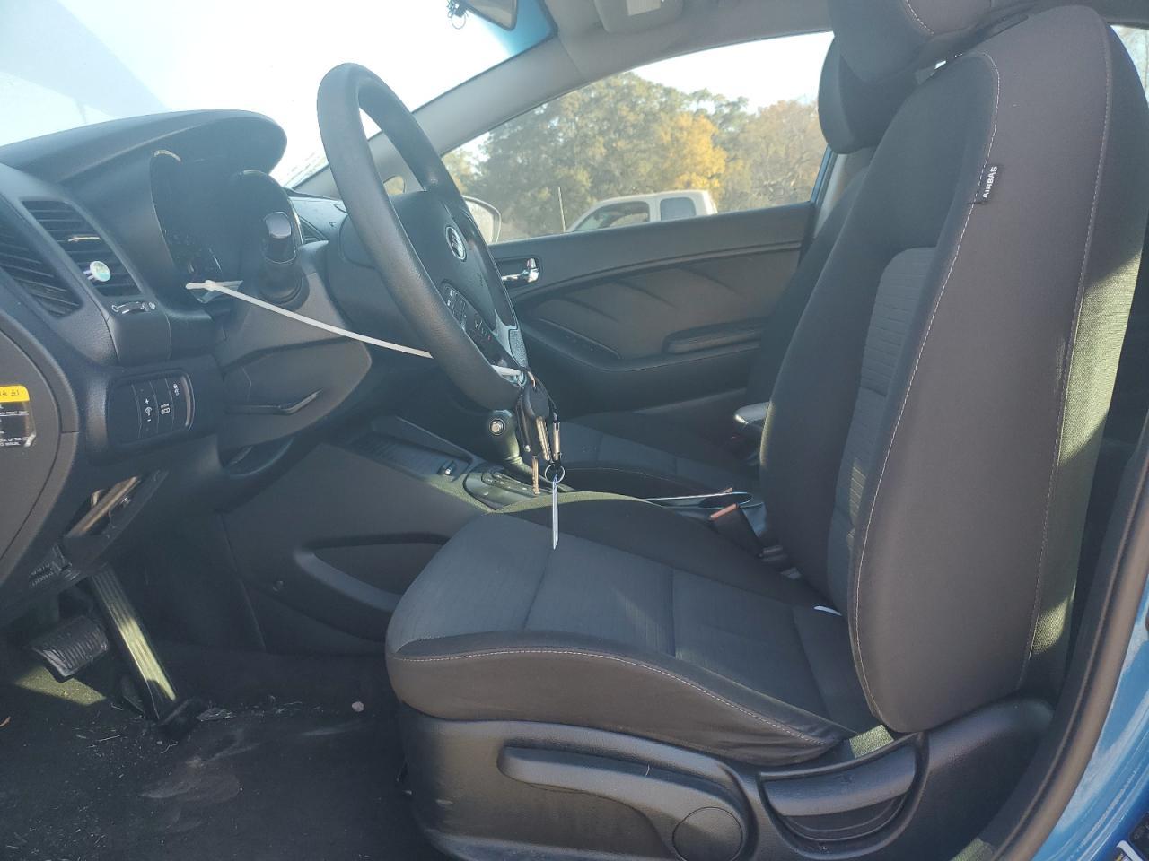 2015 KIA FORTE