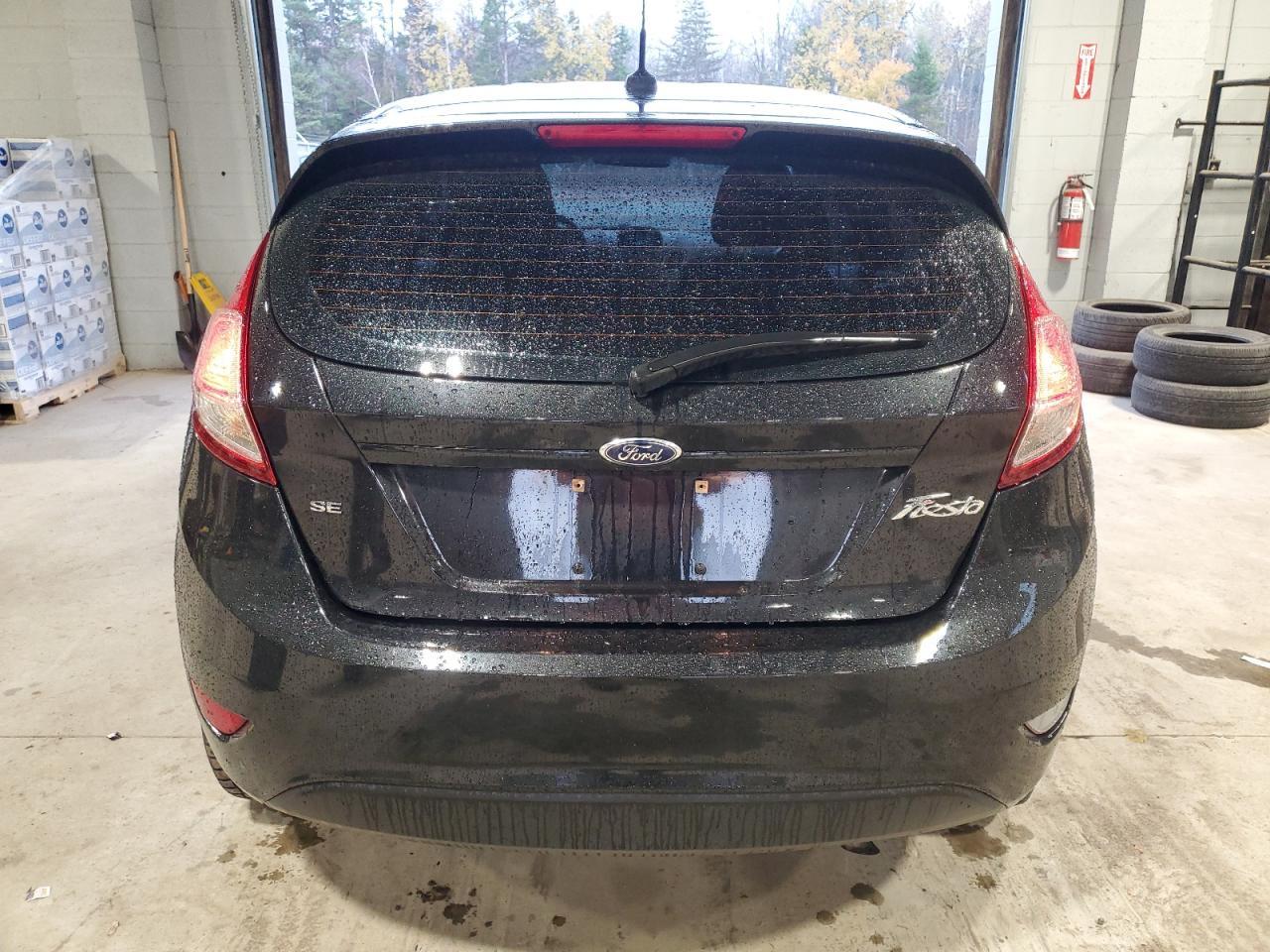 2014 FORD Fiesta