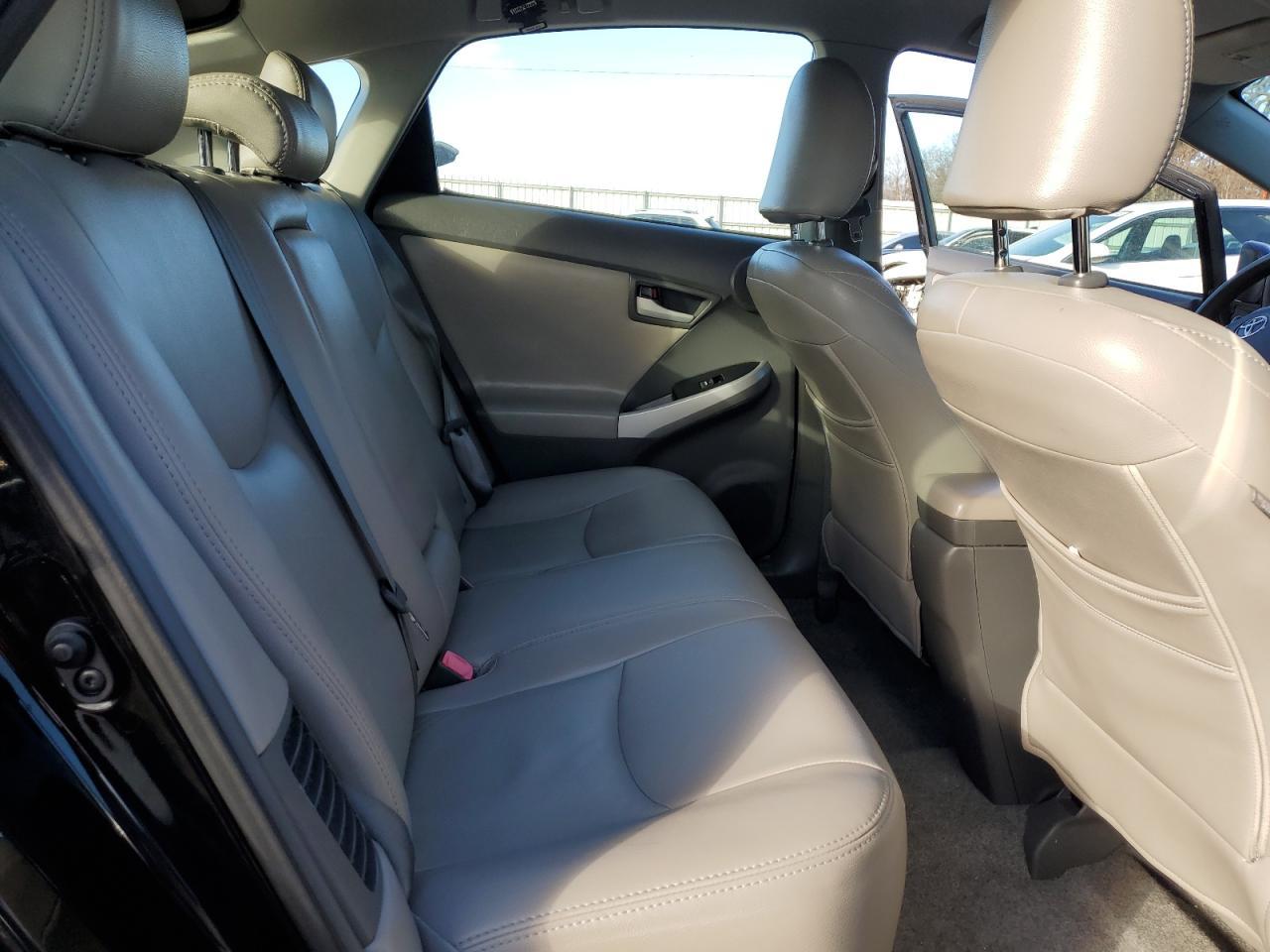 2010 TOYOTA PRIUS