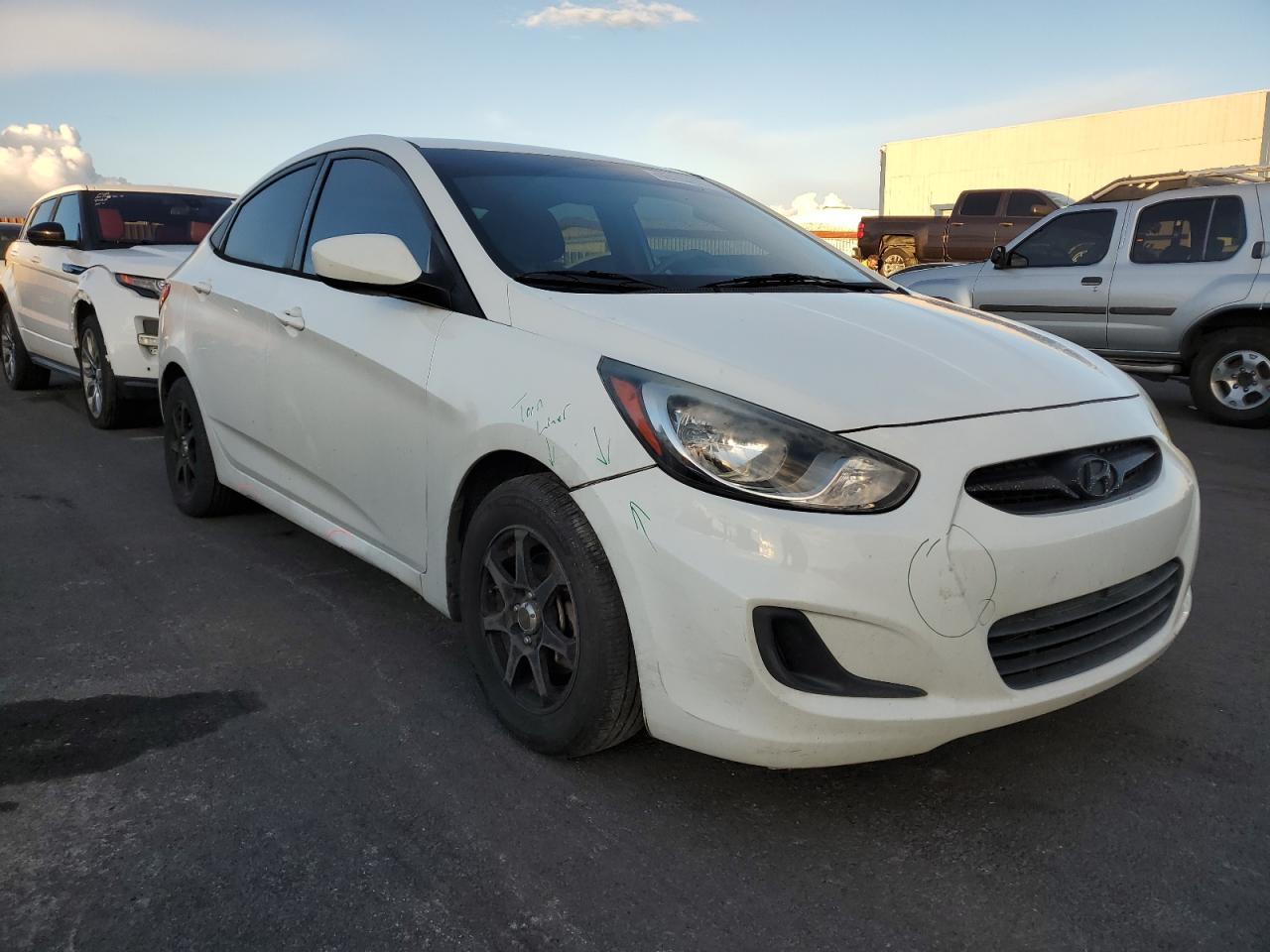 2012 HYUNDAI ACCENT