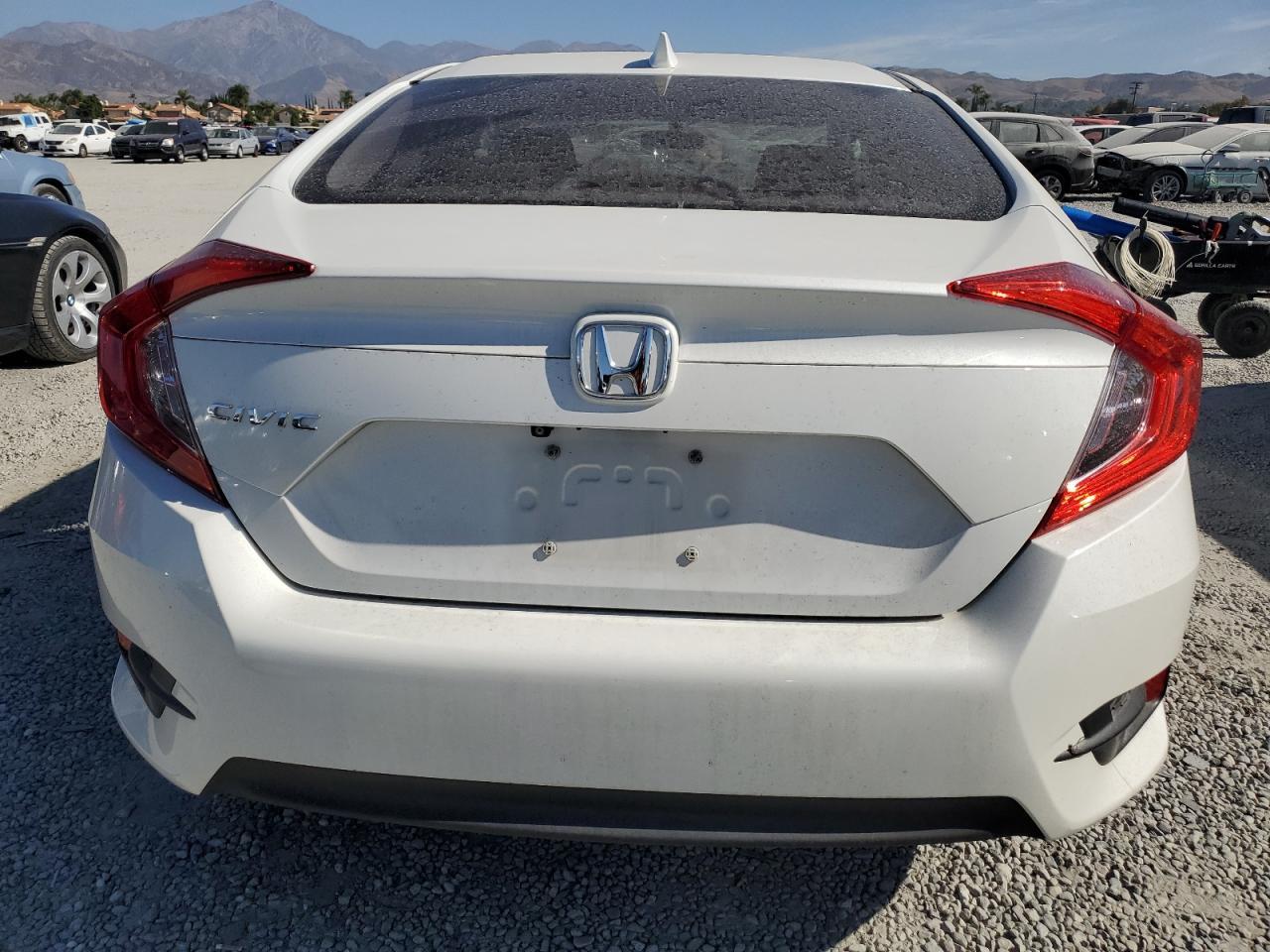 2018 HONDA CIVIC