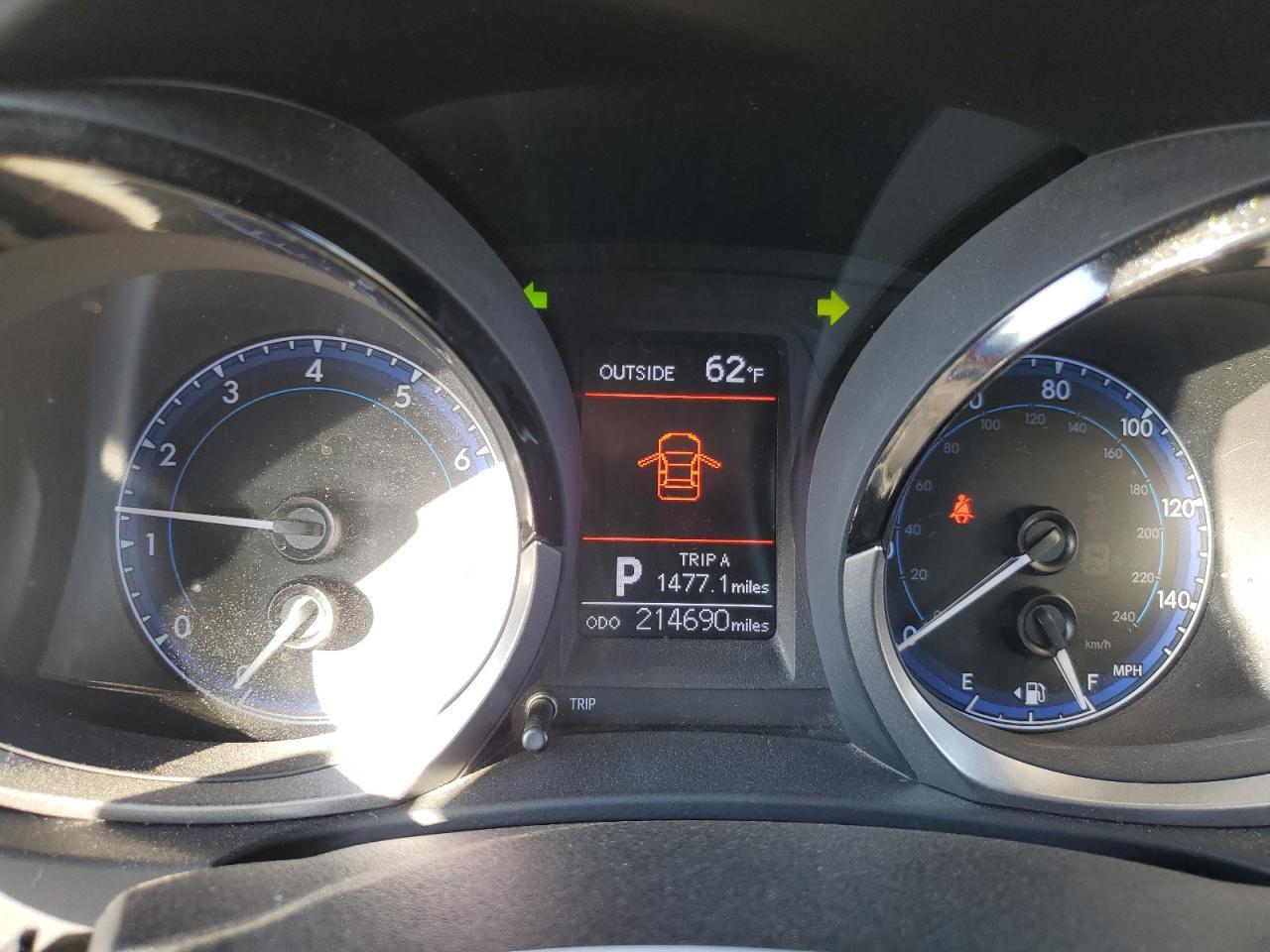 2014 TOYOTA COROLLA